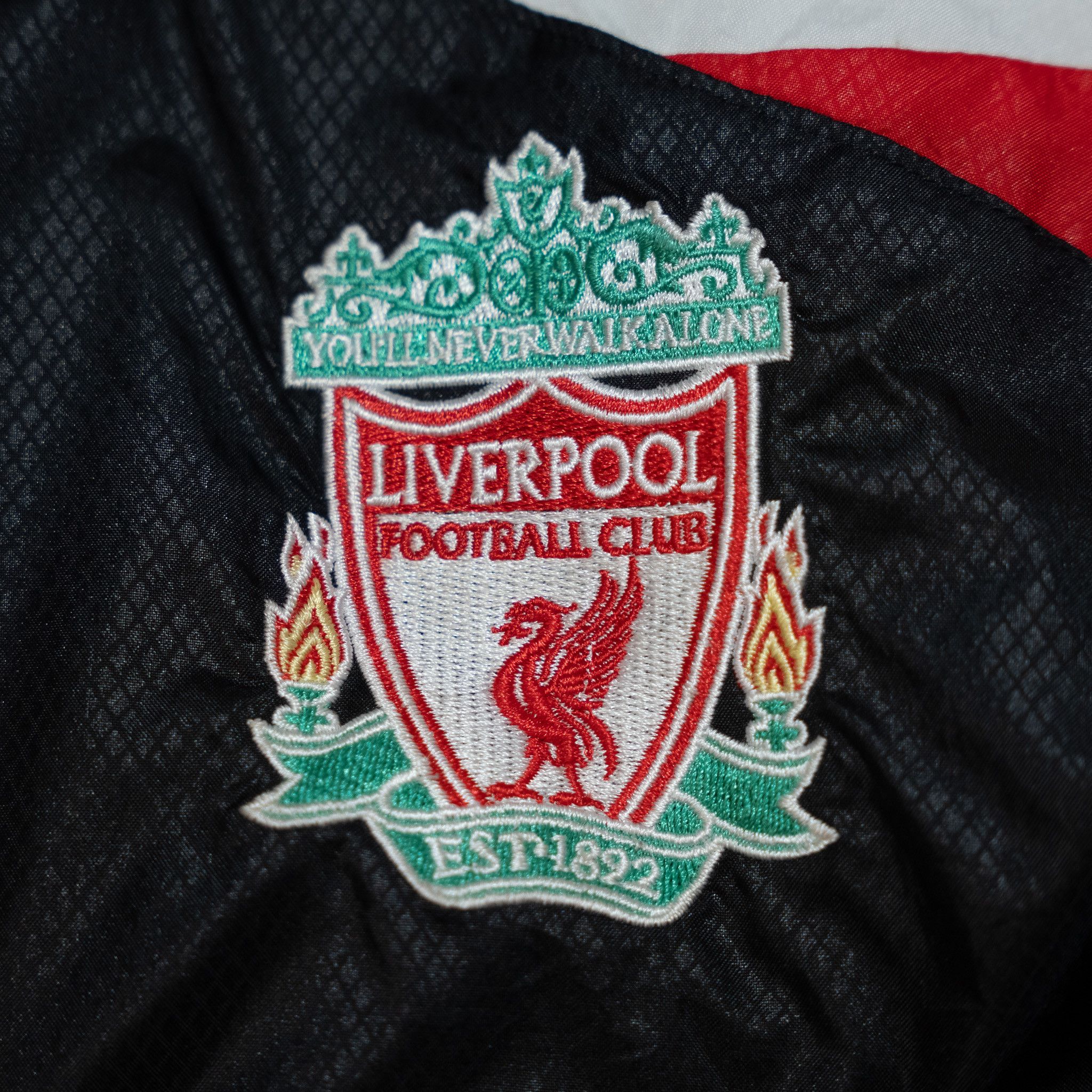 Adidas Vintage Adidas Liverpool 2007-2008 Padded Bench Jacket Size US M / EU 48-50 / 2 - 4 Thumbnail