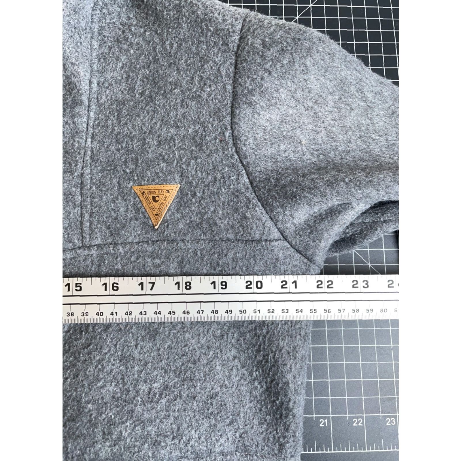 Vintage VINTAGE Unionbay Fleece Pullover Jacket Mens Large Gray 1/4 Zip Zipper Polyester Casual Retro 90s Outdoors Womens? Mens Size US L / EU 52-54 / 3 - 5 Thumbnail