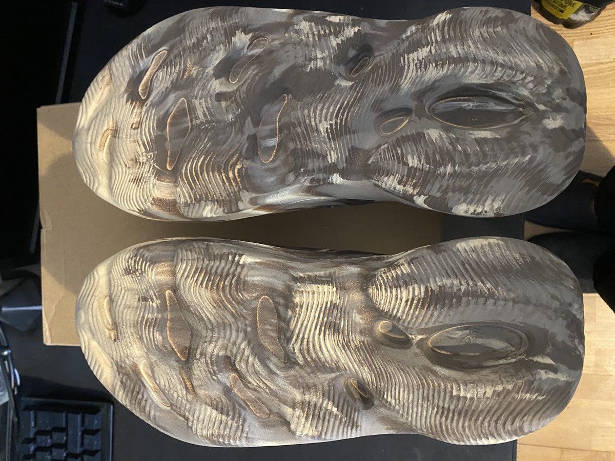 Adidas Yeezy FOAM RNNR MX Cream Clay Size US 12 / EU 45 - 5 Thumbnail