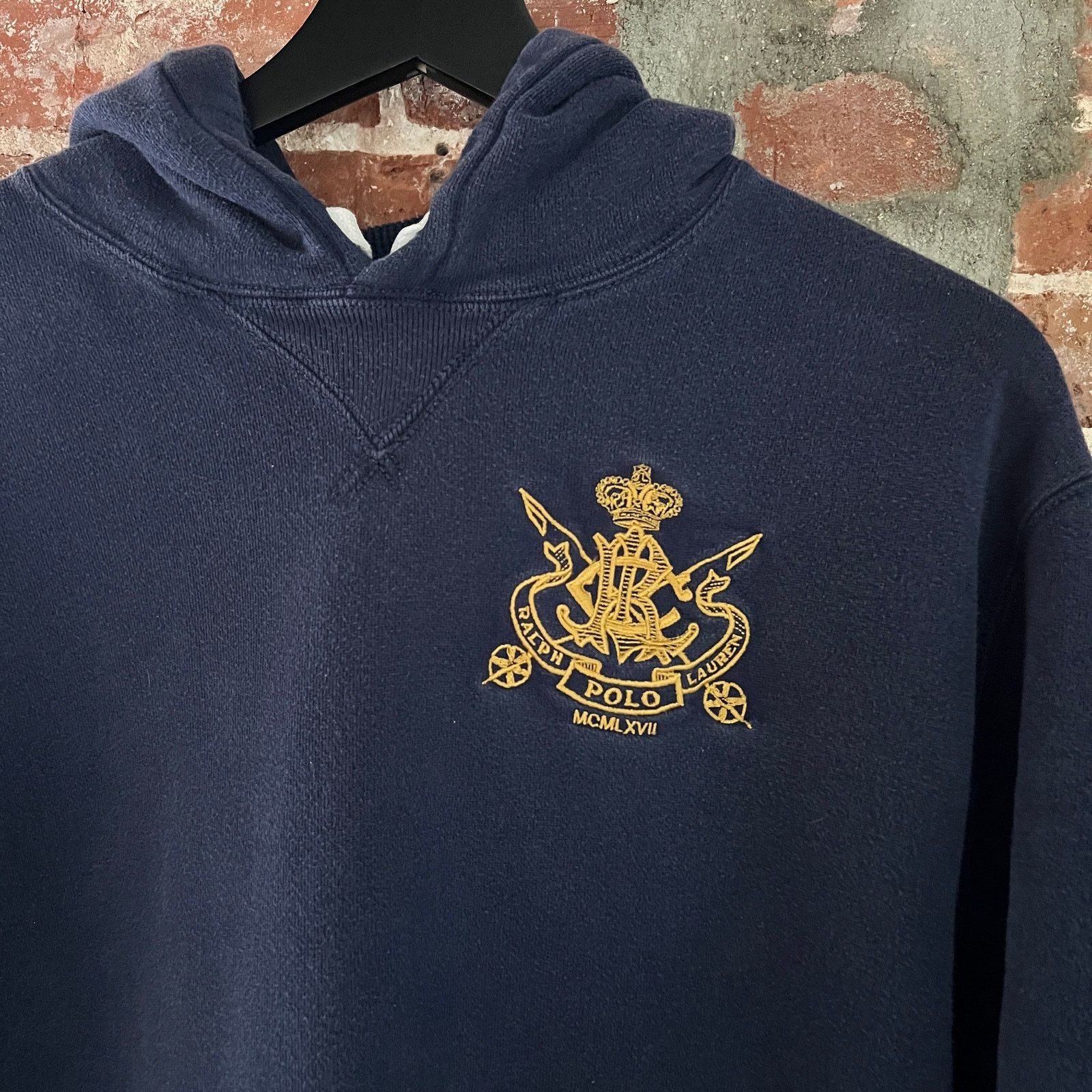 Polo Ralph Lauren VTG Polo Crest Men's Navy Hoodie Sweatshirt XL 24x27 Size US XL / EU 56 / 4 - 1 Thumbnail