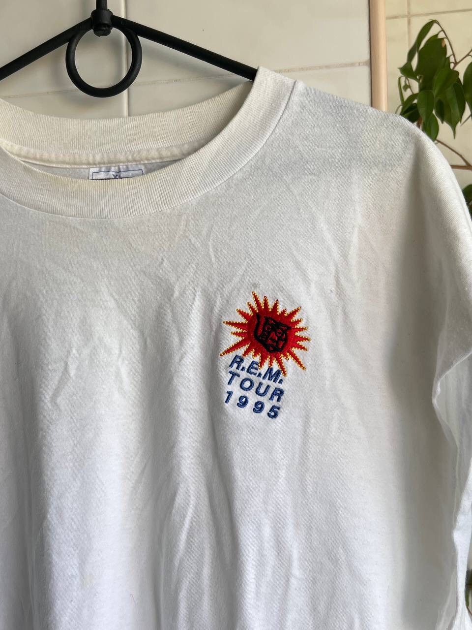 Band Tees × Vintage Vintage REM Tour 1995 Rock Band T shirt Tank Top White Y2K Size US XL / EU 56 / 4 - 3 Thumbnail