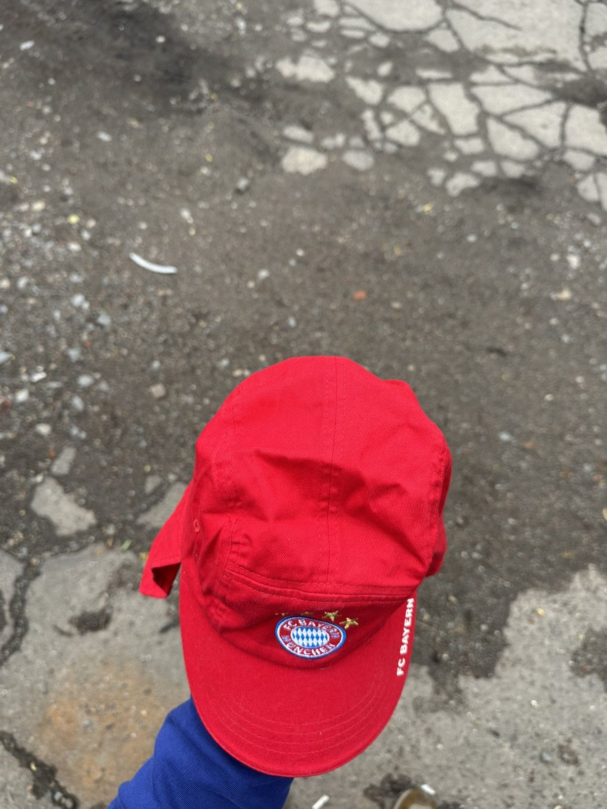 Adidas FC Bayern Munchen Legionnaire Cap Y2K Drill Soccer Jersey Size ONE SIZE - 5 Thumbnail