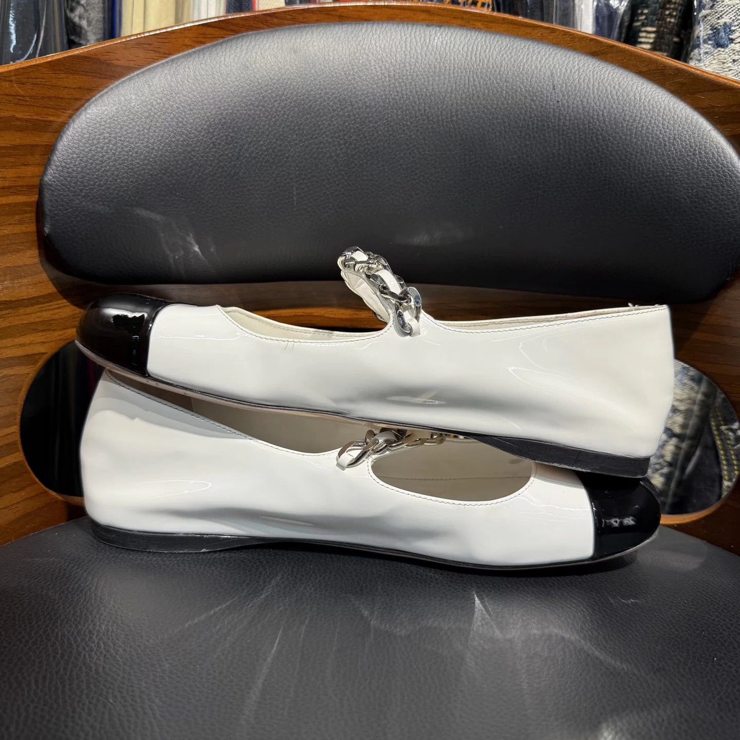 Miu Miu MIU MIU Mary Jane flat Like New Worn 2x EUR 37 Size US 6 / IT 36 - 7 Thumbnail