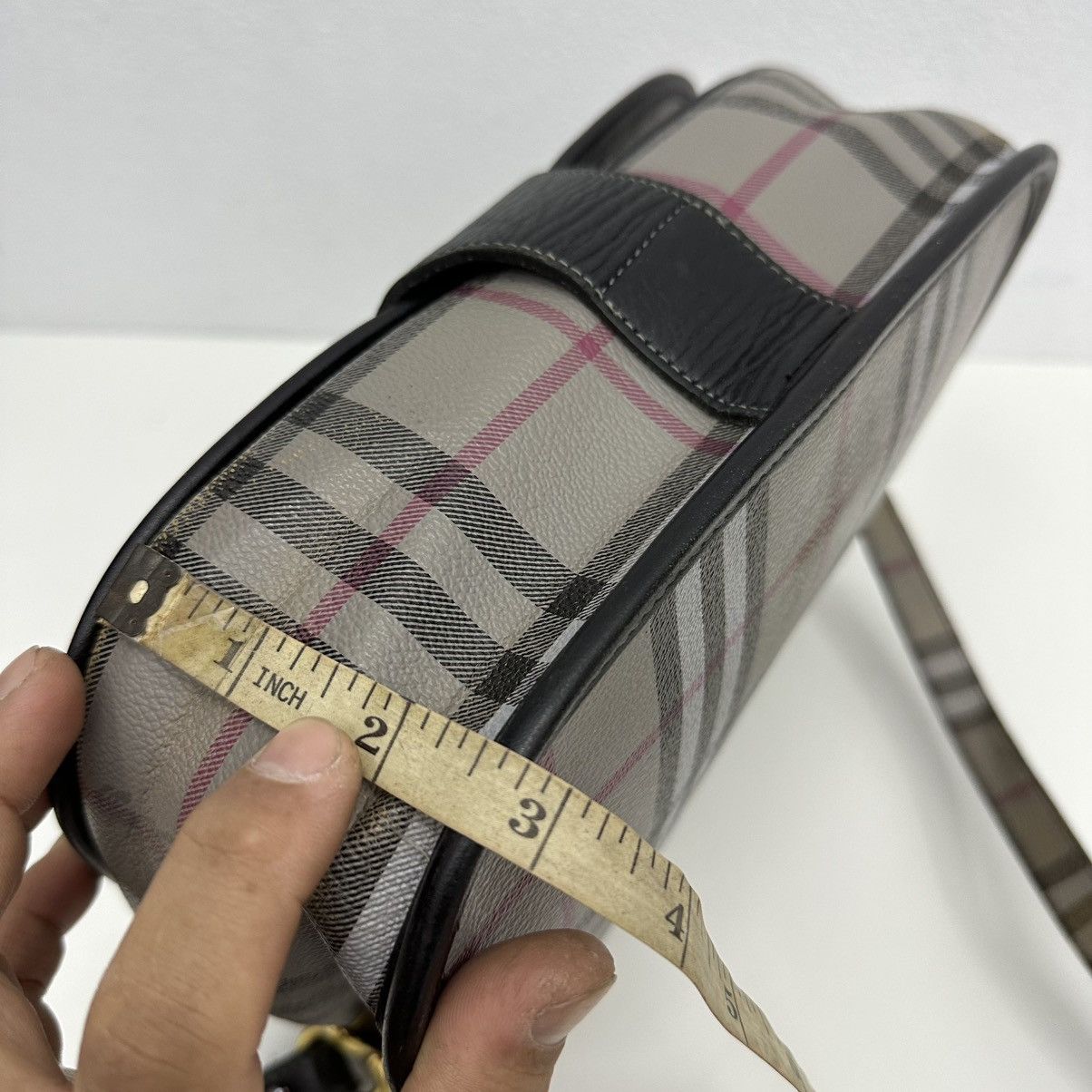 Burberry AUTHENTIC VINTAGE BURBERRYS NOVA CHECK GREY SHOULDER BAG Size ONE SIZE - 19 Thumbnail