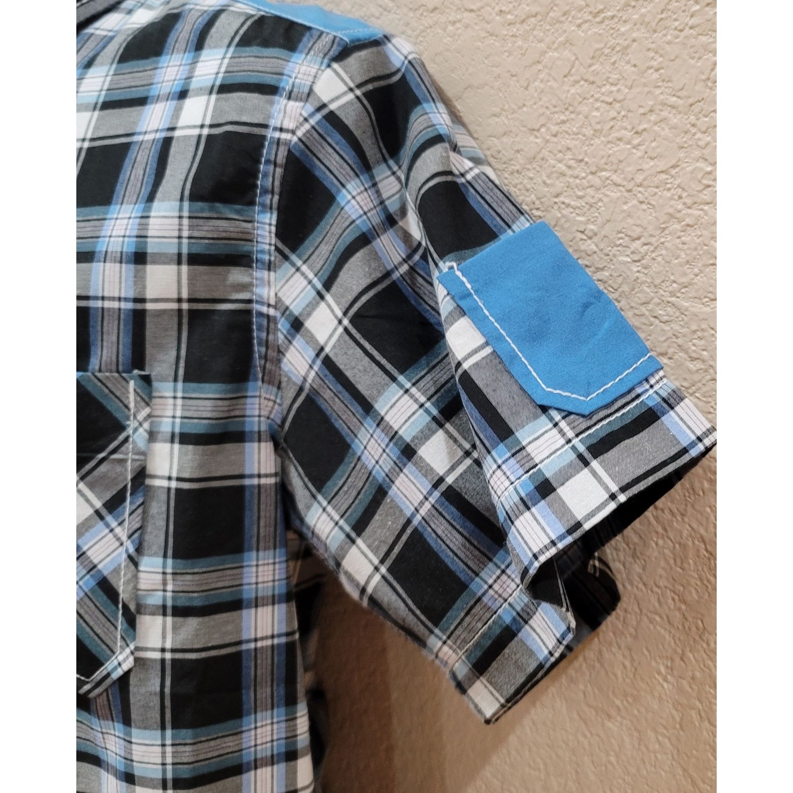 Other Blue Black Plaid Short Sleeve Button Up Men's Shirt Small Size US S / EU 44-46 / 1 - 2 Thumbnail