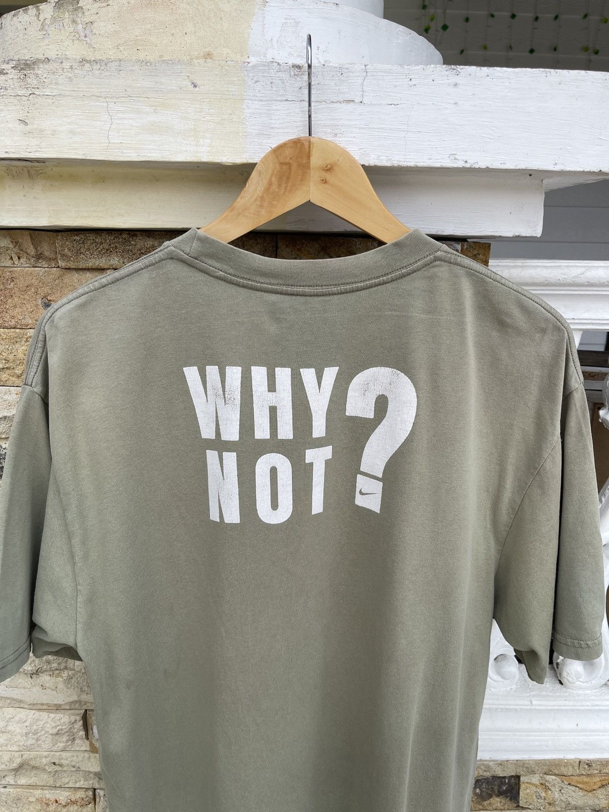 Nike Rare🔥Vintage NIKE Question Mark Center Logo Tee Size US L / EU 52-54 / 3 - 4 Thumbnail