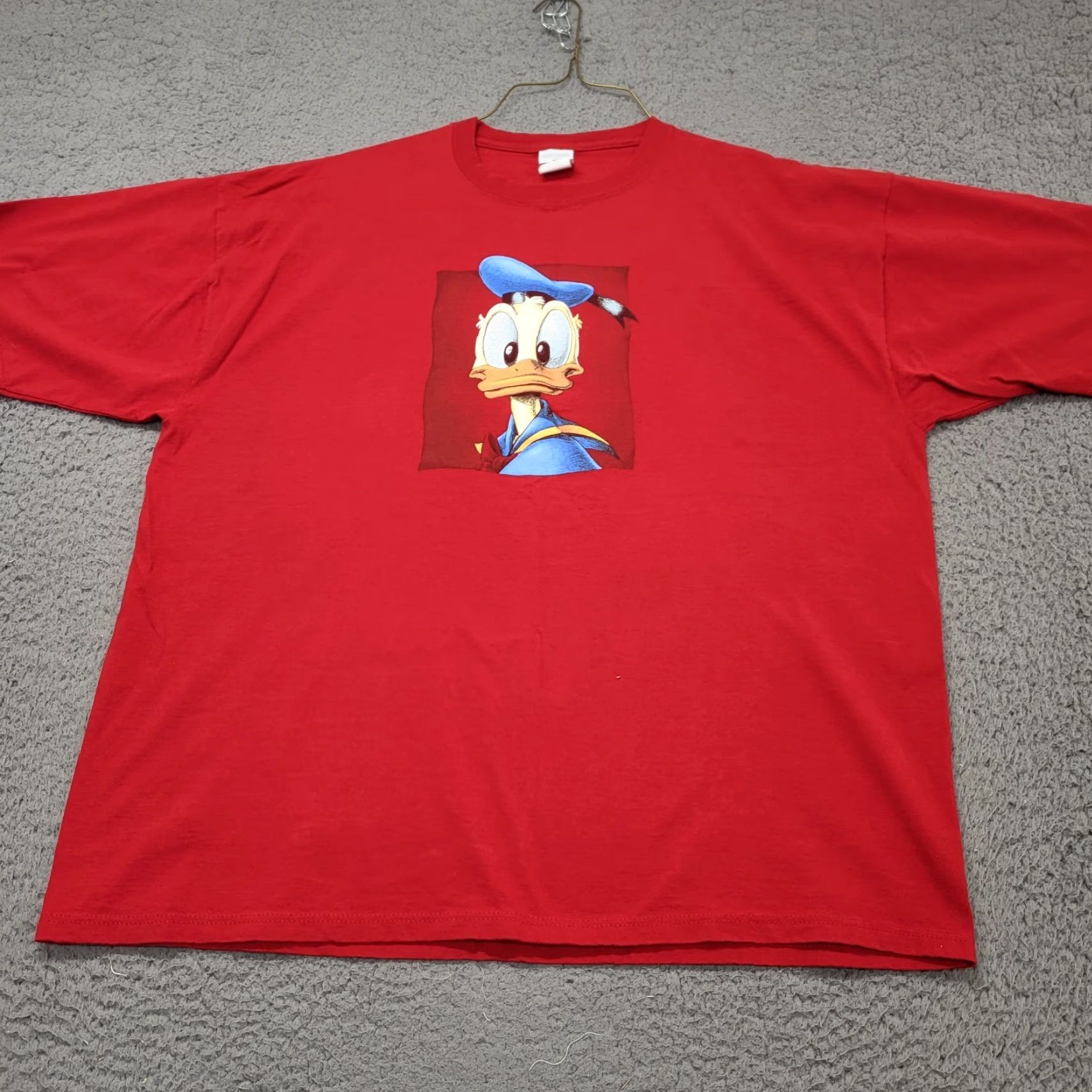 Disney VTG Donald Duck T-Shirt Mens XL Red Disney Store Box Logo Animated 90s Vintage Shirt Size US XL / EU 56 / 4 - 7 Thumbnail
