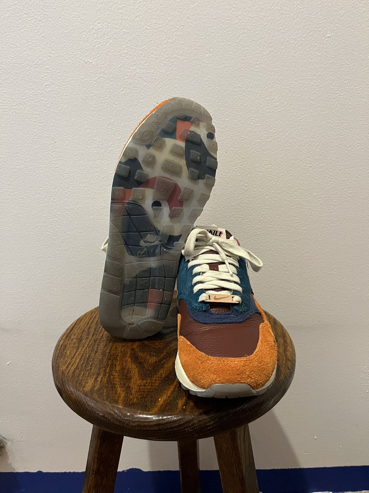 Nike Nike Air Max 1 Size US 8.5 / EU 41-42 - 9 Thumbnail