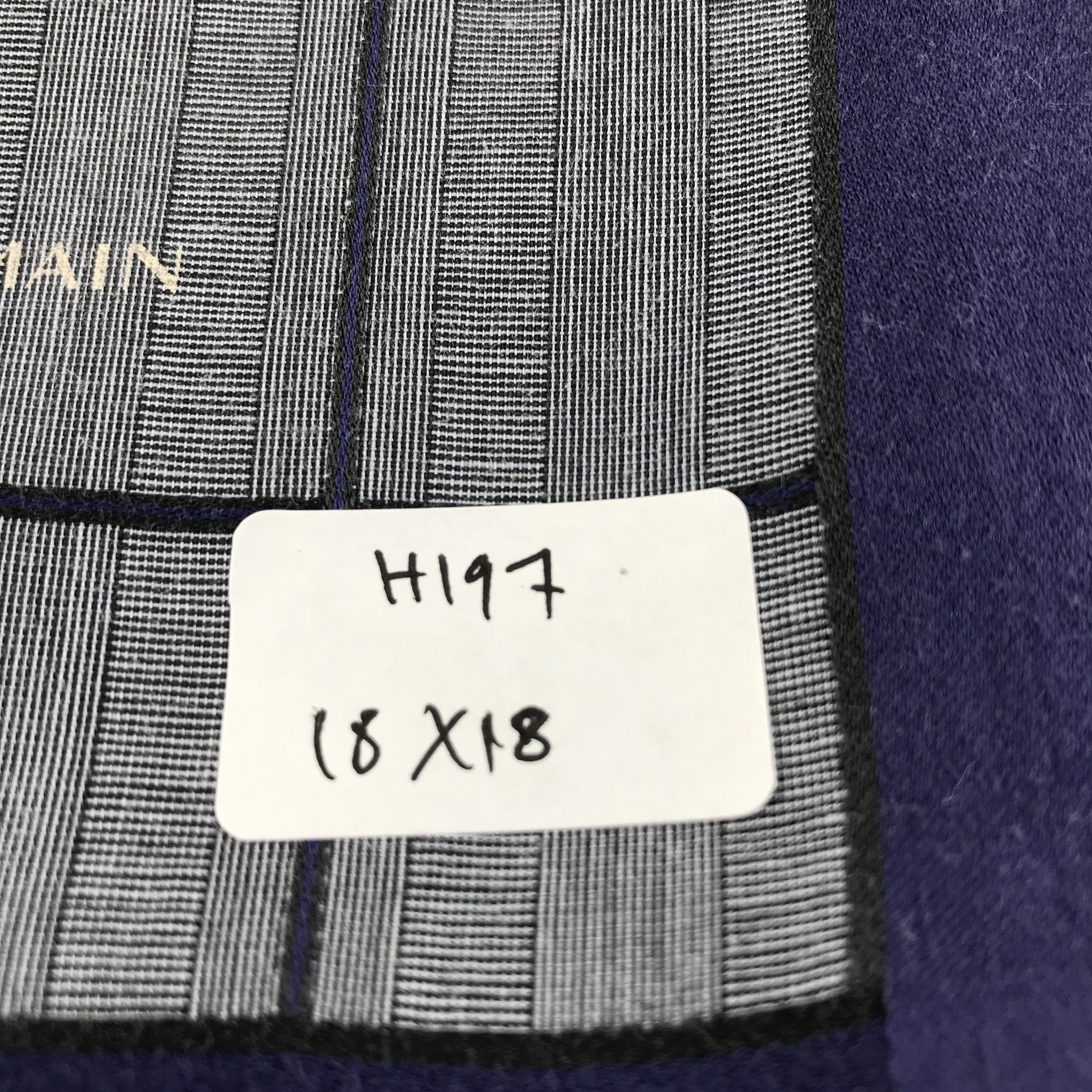 Pierre Balmain Pierre Balmain Handkerchief Neckerchief Bandana H197 Size ONE SIZE - 7 Thumbnail