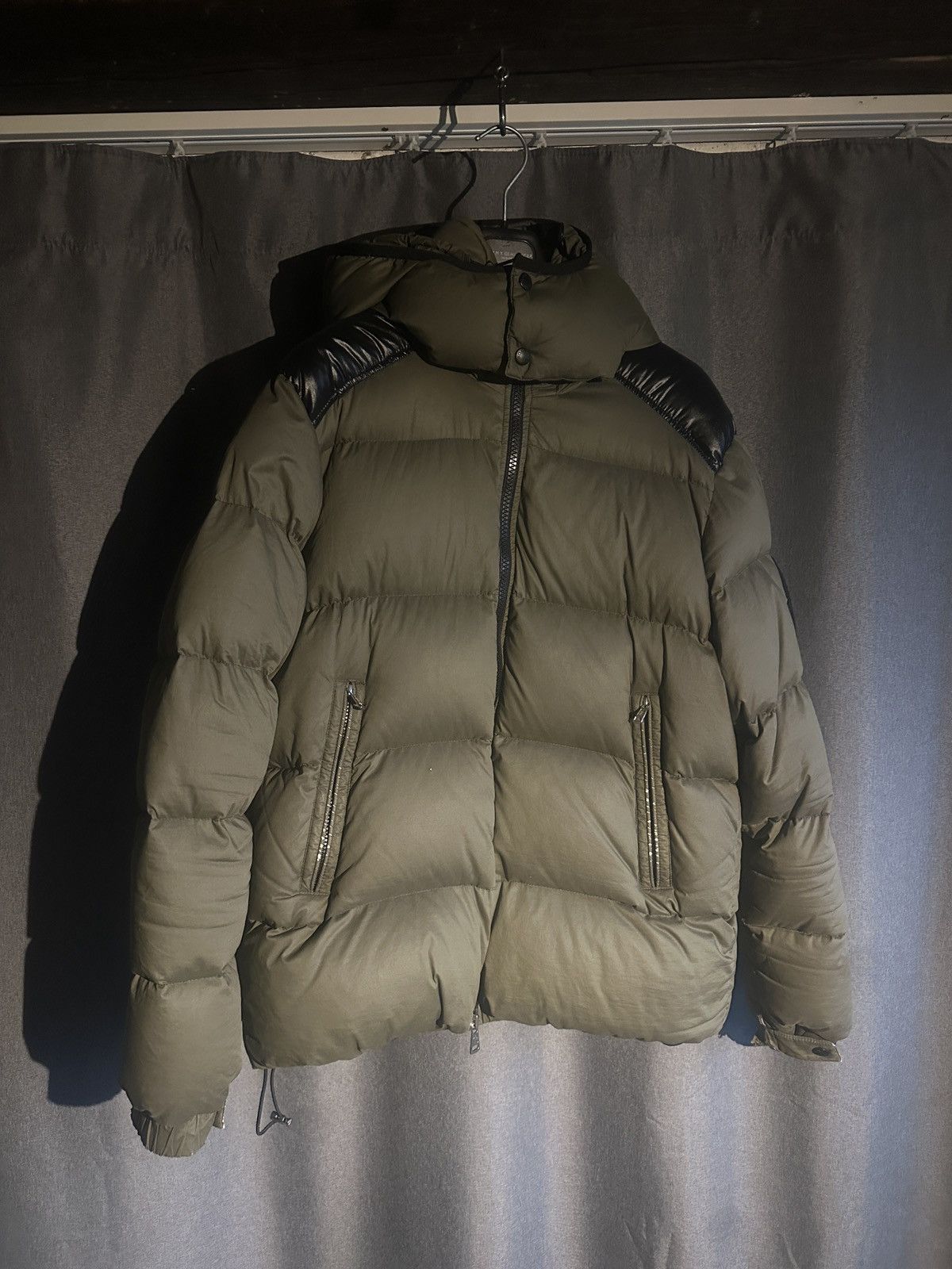 Moncler Moncler puffer jacket Size US L / EU 52-54 / 3 - 1 Thumbnail