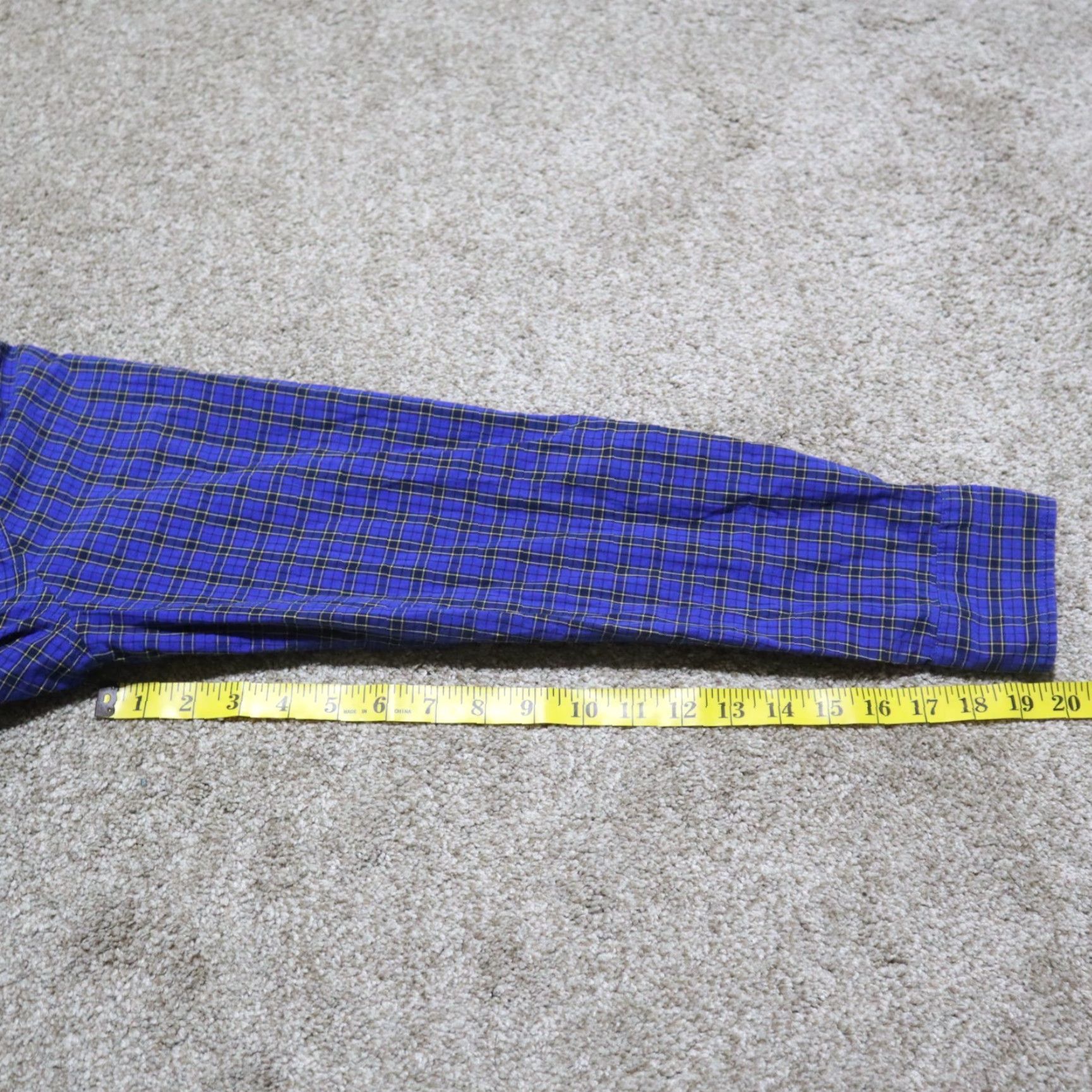 Vintage VINTAGE American Eagle Shirt Blue Checkered Long Sleeve Button-Up Adult M Medium Blue 90s Concert Style Mens Size US M / EU 48-50 / 2 - 7 Thumbnail