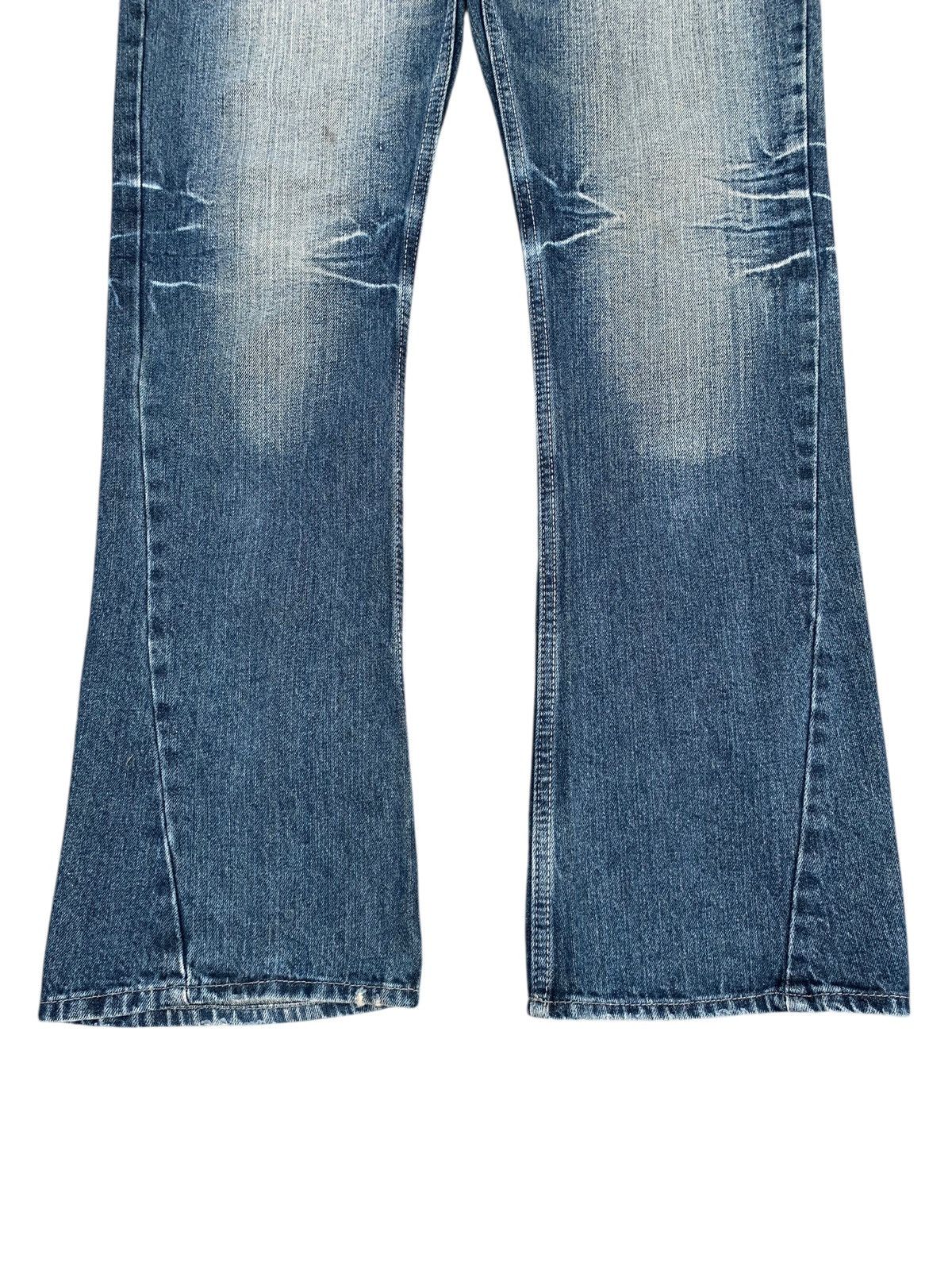 Tornado Mart FLARE JACK SERIKA DOUBLE WAIST WING PUNK DISTRESSED DENIM Size US 32 / EU 48 - 8 Thumbnail