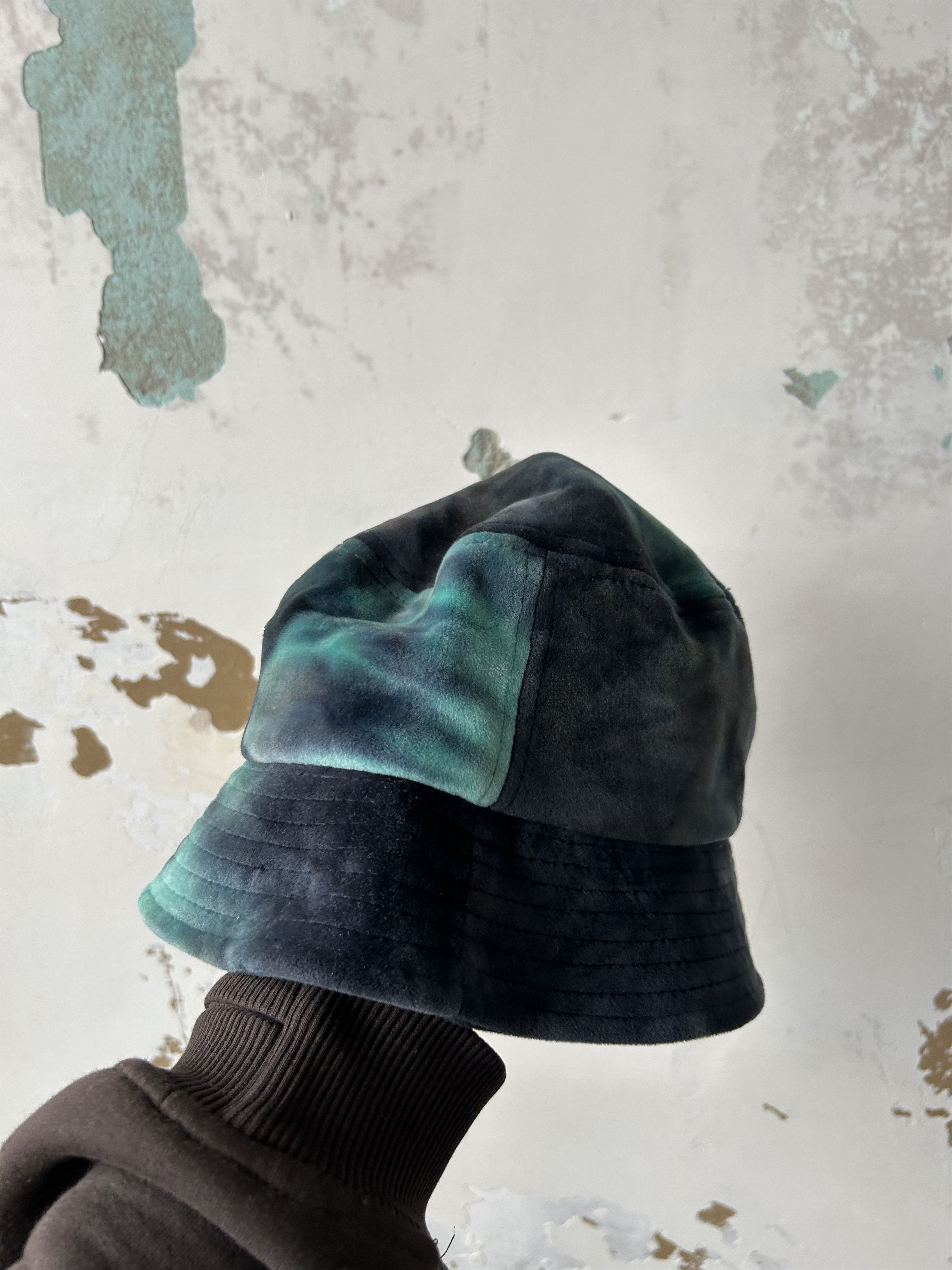 Designer × Juicy Couture RARE Juicy Couture Fleece Cap Blue Y2K panama Size ONE SIZE - 2 Thumbnail