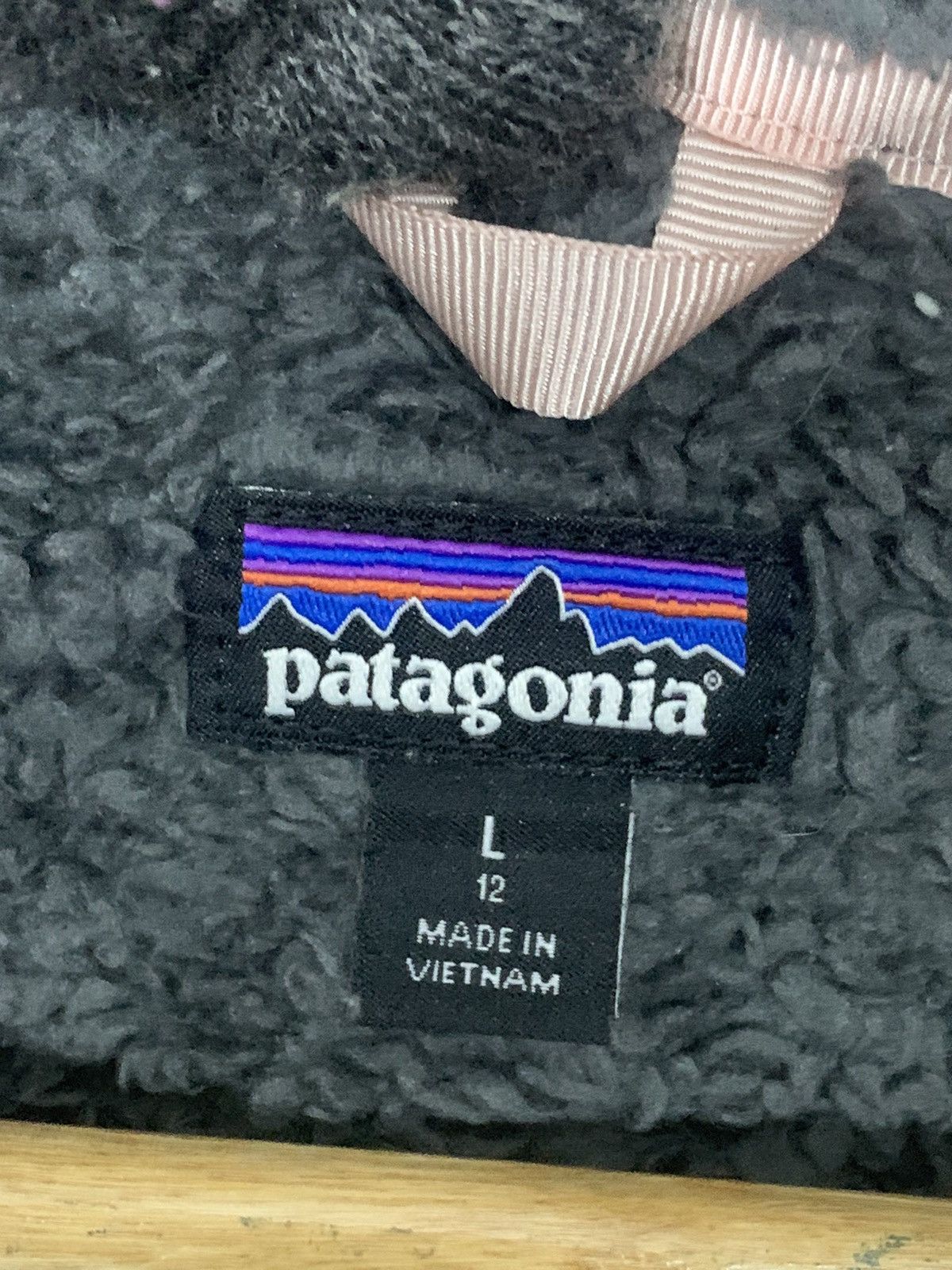 Patagonia Rare Patagonia Sherpa Fleece Zipper Down Hoodie Jacket Size L / US 10 / IT 46 - 5 Thumbnail