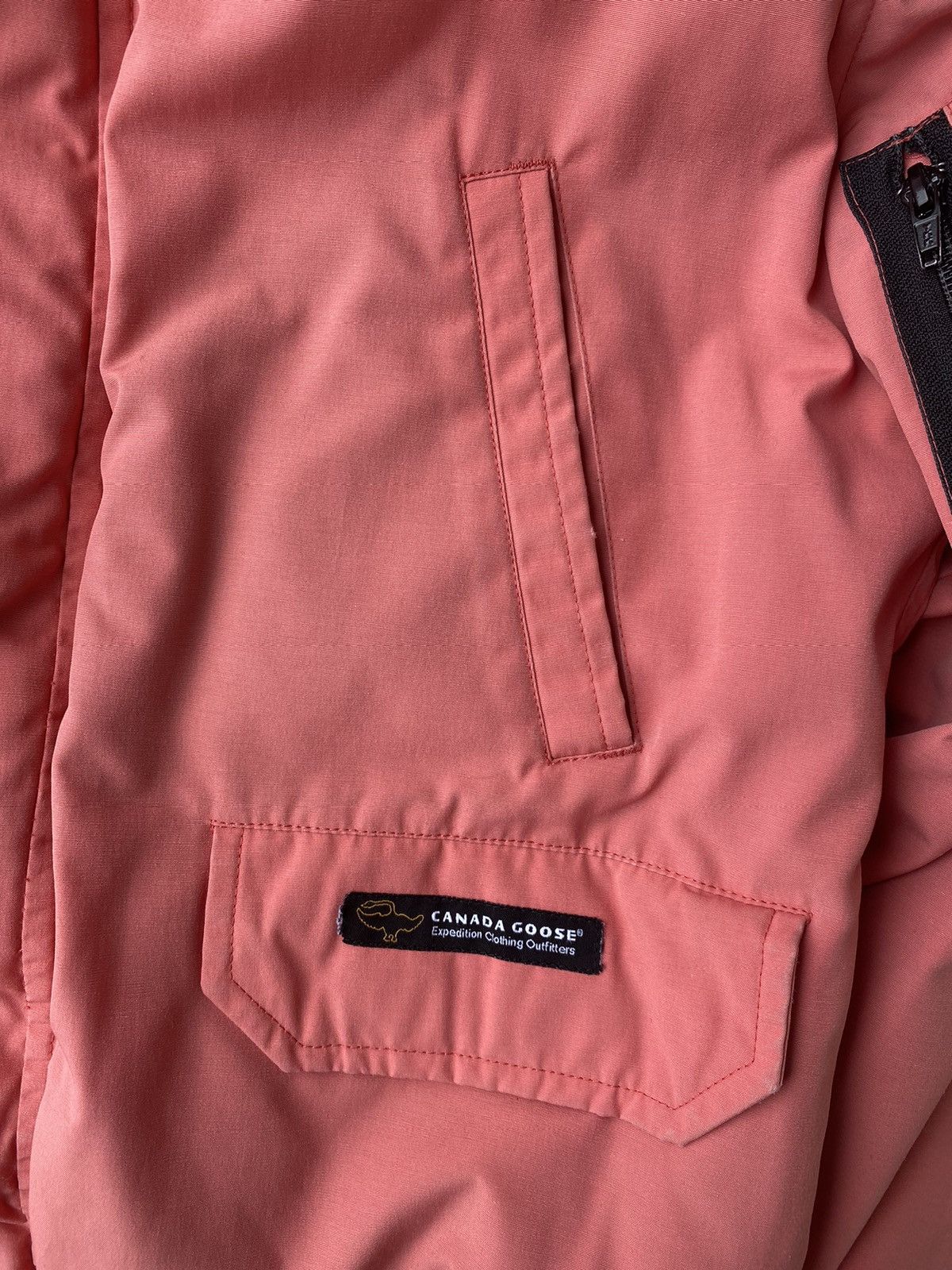 Canada Goose Canada Goose Men’s Chilliwack Bomber Parka Jacket size xs Size US XS / EU 42 / 0 - 16 Thumbnail
