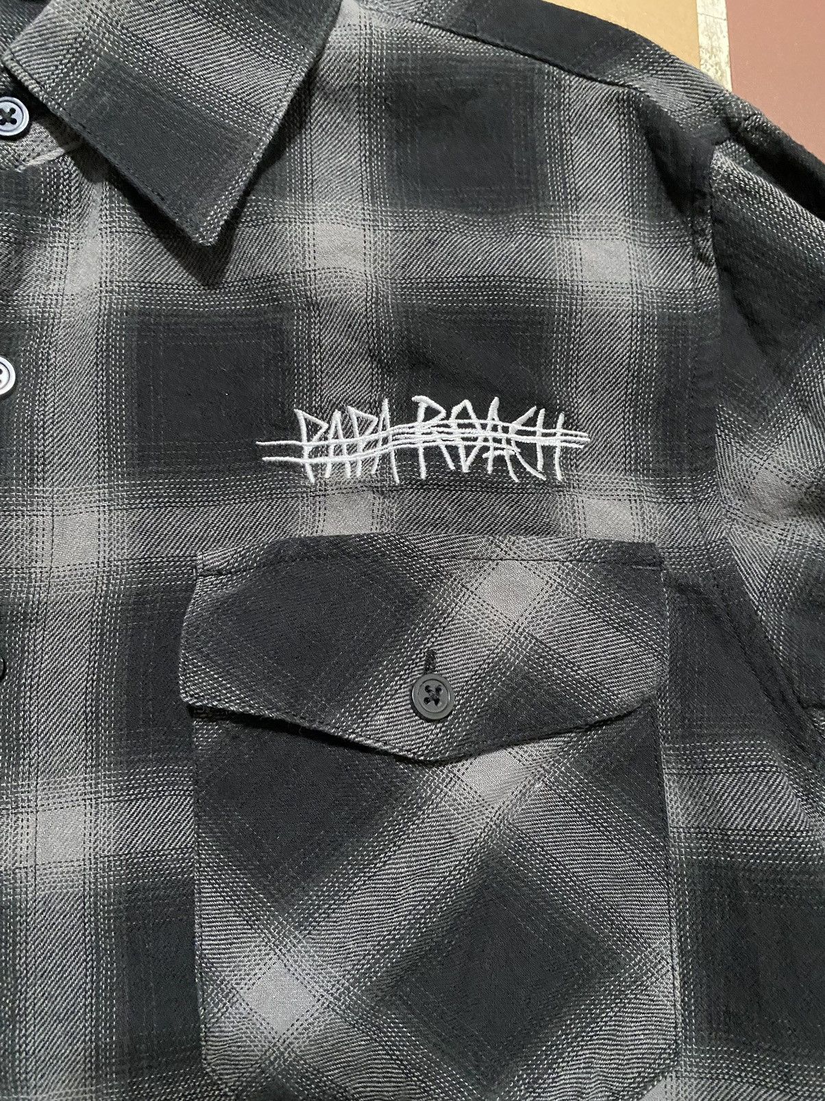 Band Tees Vintage Papa Roach Flannel Shirt Size US S / EU 44-46 / 1 - 4 Thumbnail