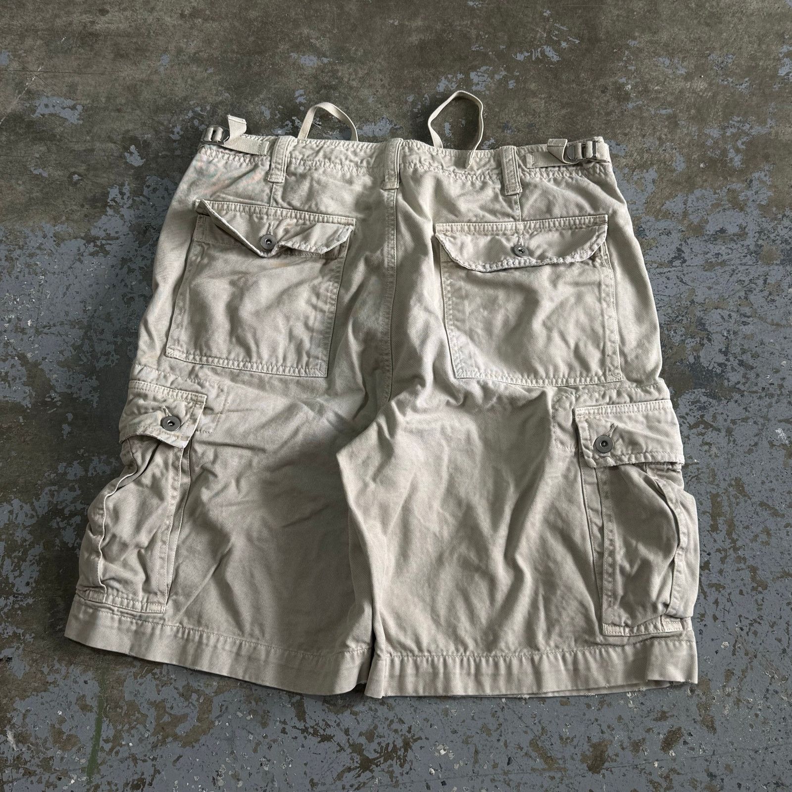 American Eagle Outfitters Vintage Y2K American Eagle Cargo Shorts Size US 33 - 2 Thumbnail