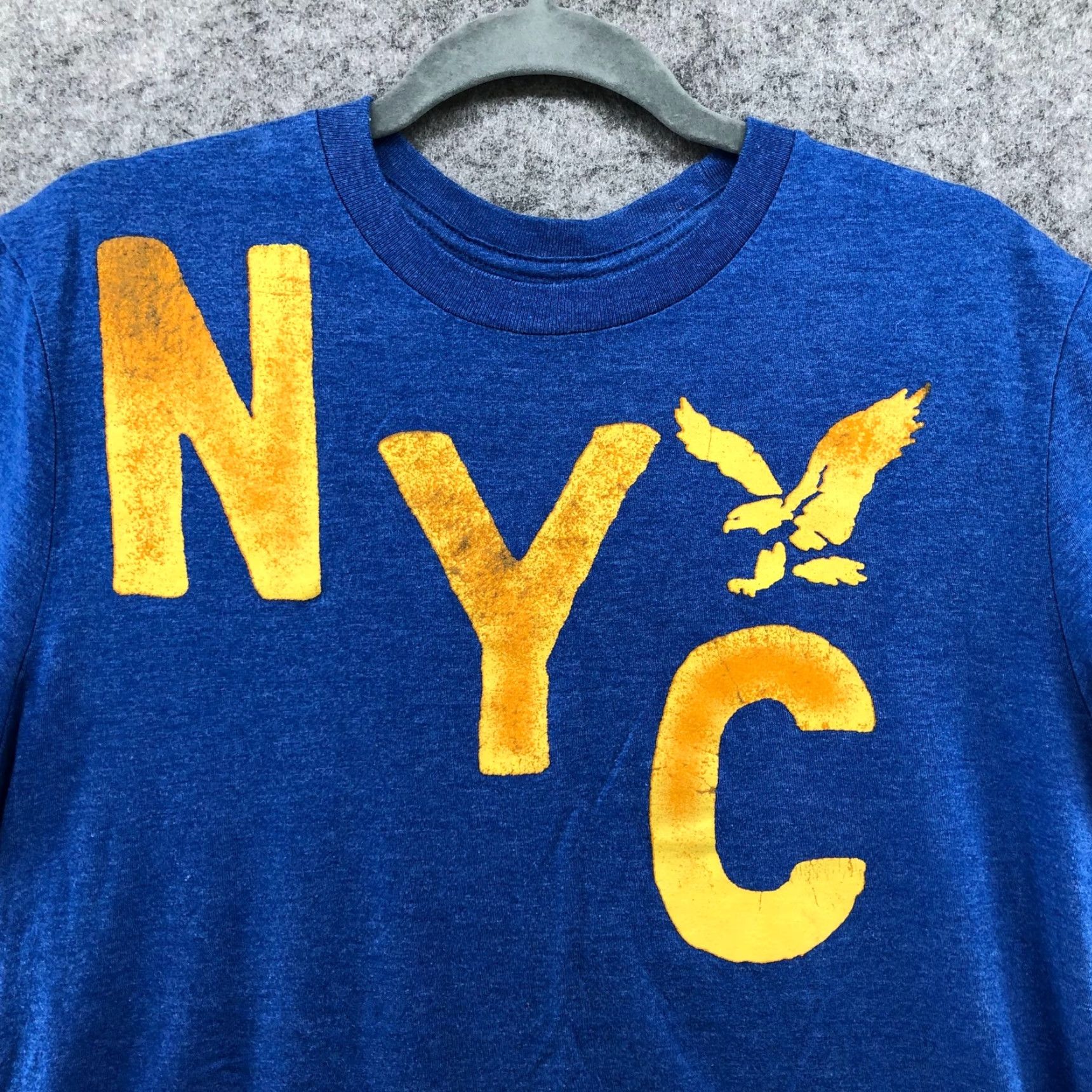 American Eagle Outfitters VINTAGE American Eagle NYC Graphic T Shirt Mens L Blue Athletic Fit Short Sleeve Crewneck Cotton - City Patriotic Logo Shirt Mens L Blue Size US L / EU 52-54 / 3 - 3 Thumbnail