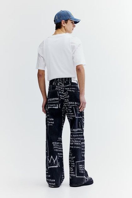 H&M × Jean-Michel Basquiat × Who Decides War Who Decides War Baggy denim jeans H&M x Basquiat x Ev&Tela Size US 33 - 7 Thumbnail
