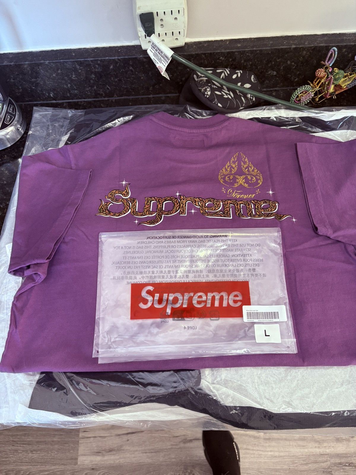 Supreme Supreme Peacock Short-Sleeve Top 'Purple' Size US L / EU 52-54 / 3 - 4 Thumbnail