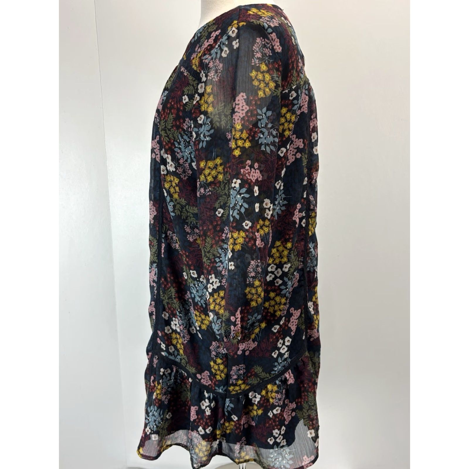 Loft LOFT Mini Dark Floral Shift Dress Sz Medium Petite Sheer Sleeves Romantic Fairy Size M / US 6-8 / IT 42-44 - 2 Thumbnail