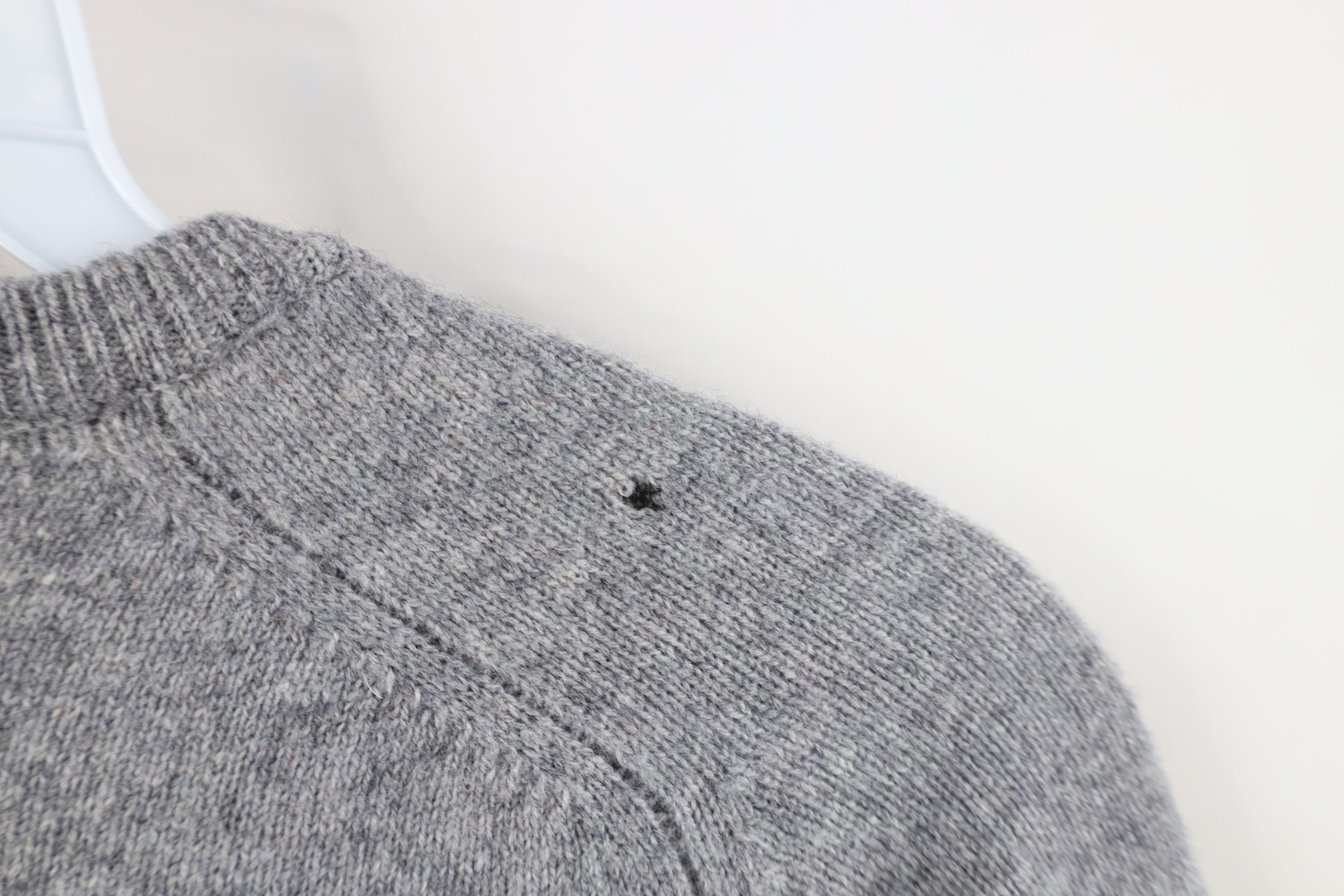 Vintage Vintage 60s Streetwear Lambswool Knit V-Neck Sweater Gray Size US XXL / EU 58 / 5 - 7 Thumbnail