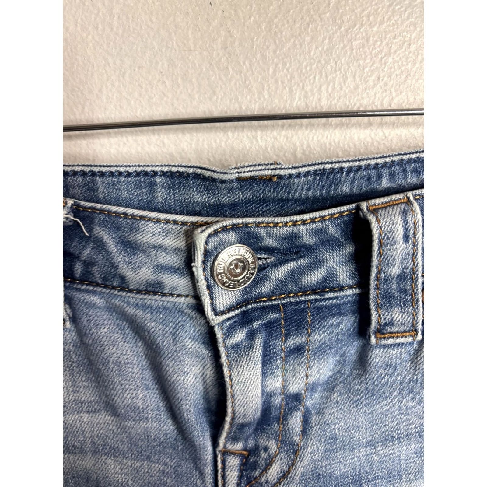 True Religion True Religion Jeans Womens 29 Blue Light Wash Distressed Skinny Denim Low Rise Slim Pockets Logo Buddha Vintage? No, not vintage. Size 29" - 4 Thumbnail