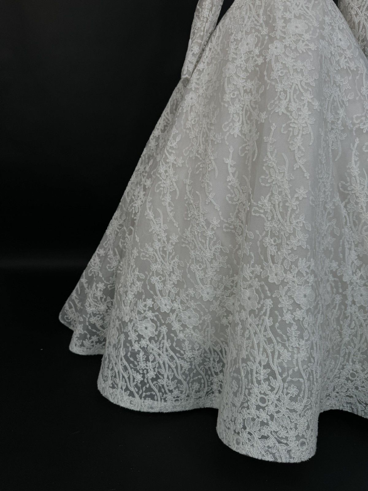 Other Preloved US 14-16 Anna Augusta Guipure Lace Bridal Gown Size XL / US 12-14 / IT 48-50 - 5 Thumbnail