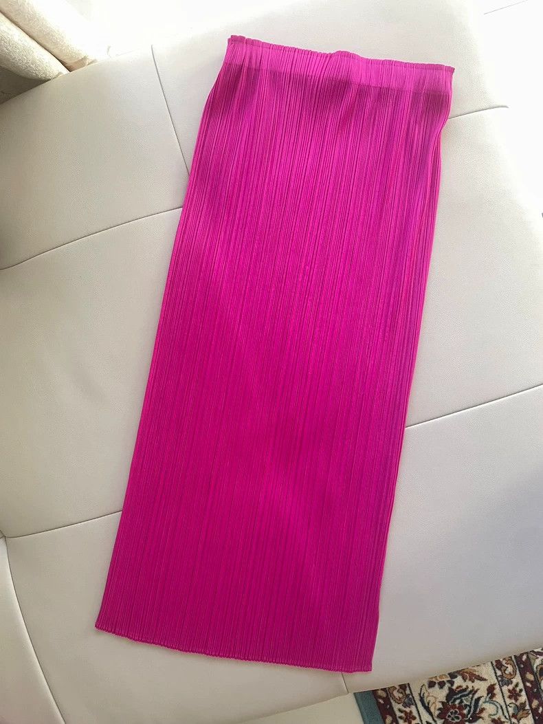 Issey Miyake Issey Miyake size:1 Pink Ripple Color series pleated skirt Size 22" - 2 Thumbnail