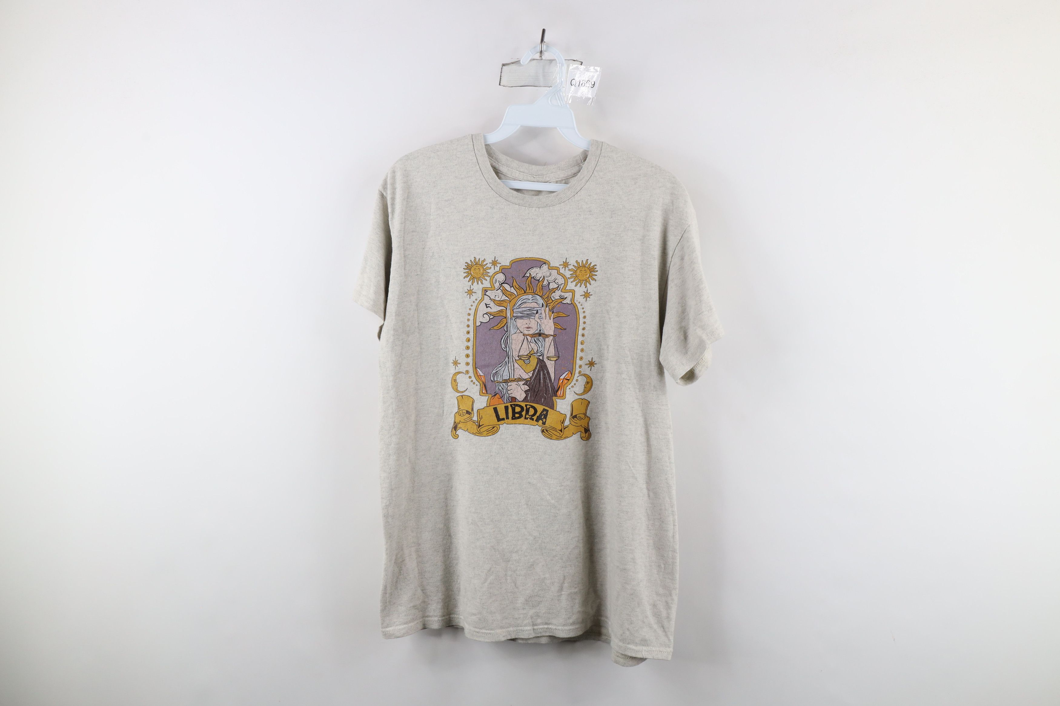 Vintage Vintage 90s Streetwear Libra Horoscope Sign T-Shirt Size M / US 6-8 / IT 42-44 - 1 Thumbnail