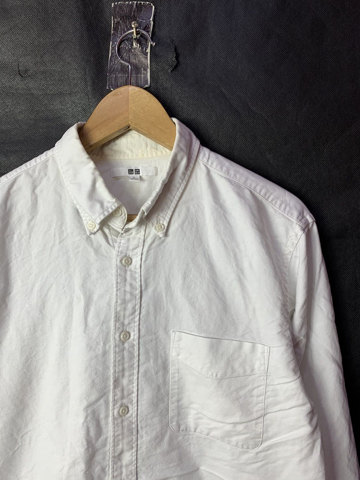 Japanese Brand × Uniqlo 🔥Uniqlo Plain White Casual Shirt Button Ups Size US L / EU 52-54 / 3 - 2 Thumbnail