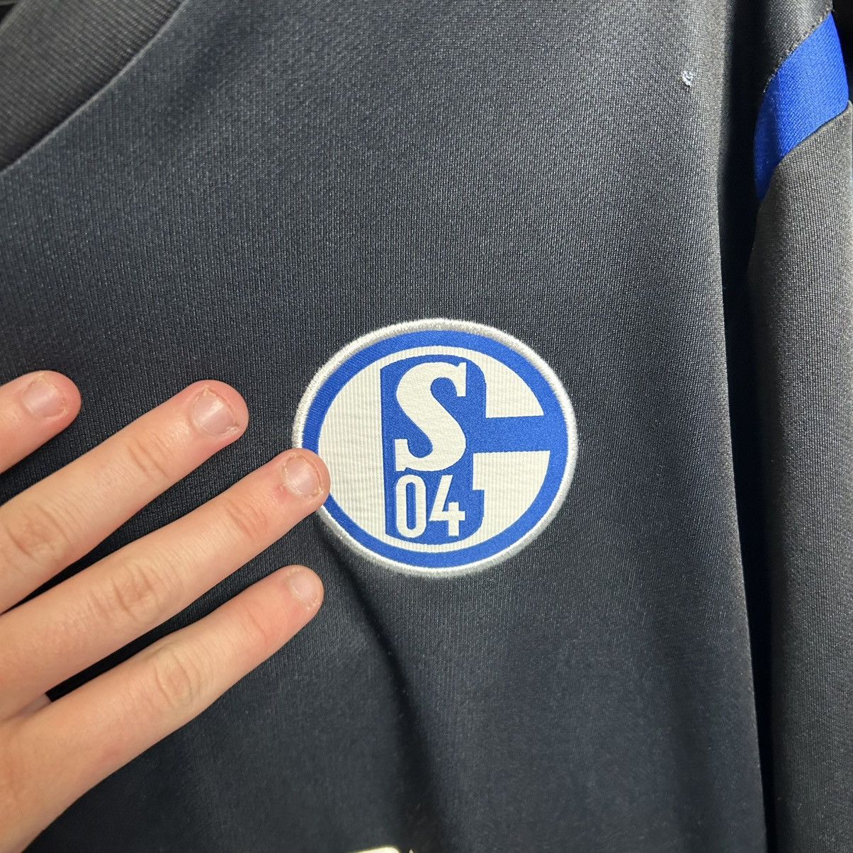 Umbro Vintage Umbro Schalke 04 big logo home soccer jersey Size US XXL / EU 58 / 5 - 4 Thumbnail