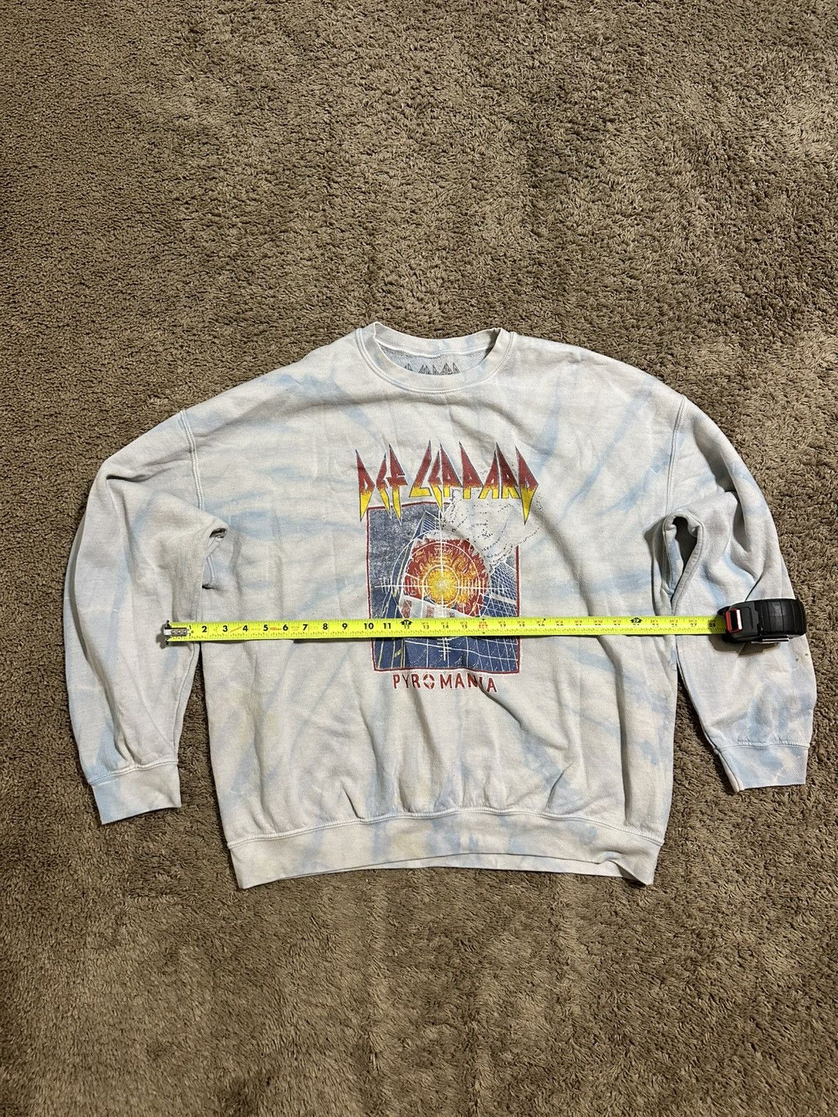 Led Zeppelin Vintage Def Leppard “sky blue” sweater 00s size medium Size US M / EU 48-50 / 2 - 4 Thumbnail