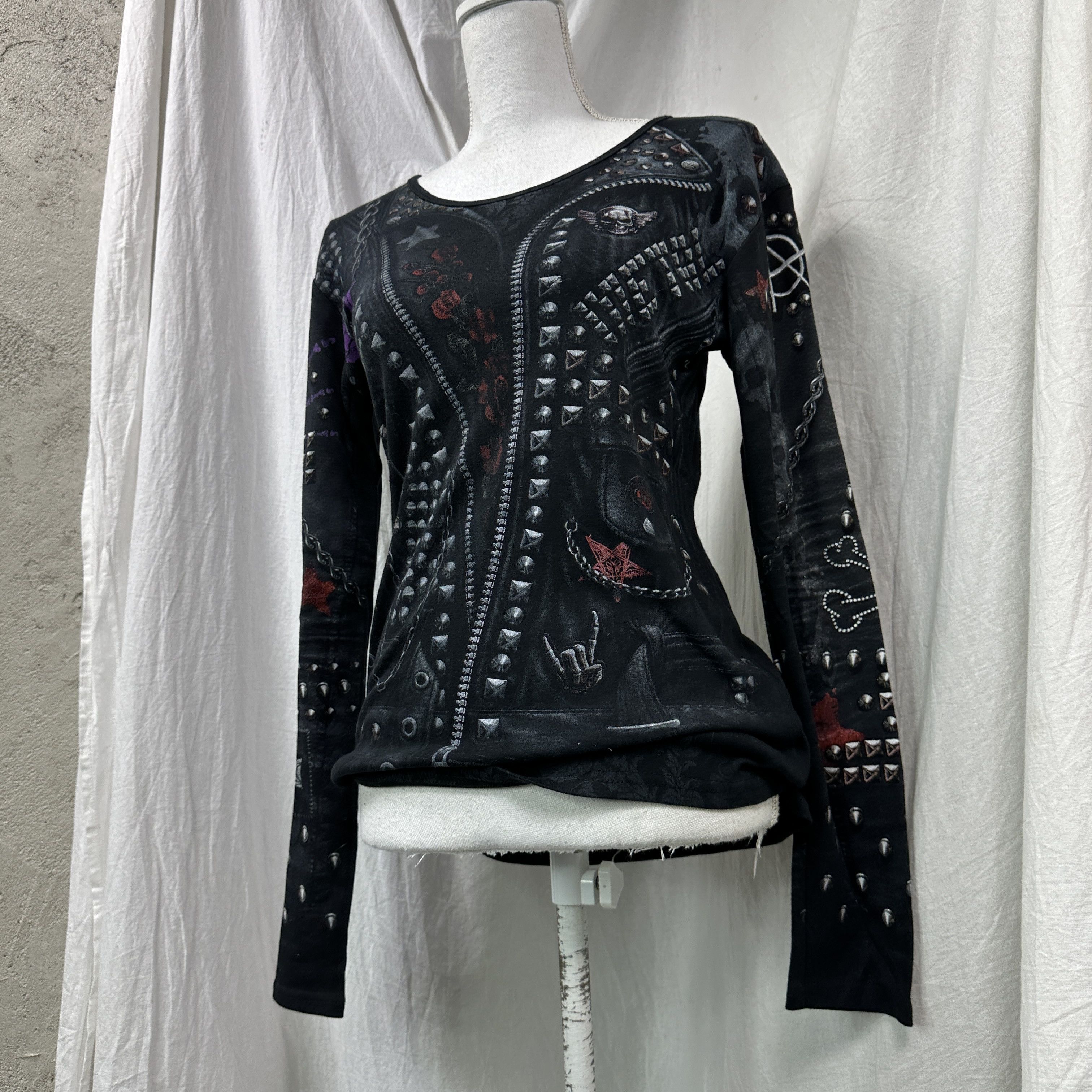 Vintage Vintage Avant Garde Grunge Skull Fullprint Studded Top Y2K Size L / US 10 / IT 46 - 7 Thumbnail