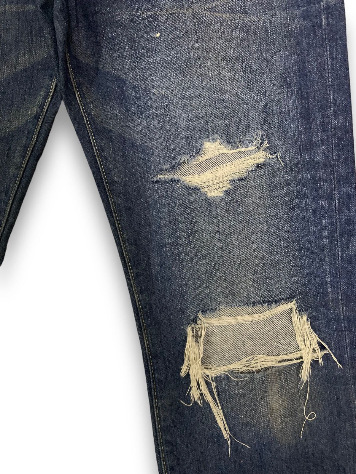 Jun Takahashi Vintage Uniqlo UJ S002 Blue Washed Distressed Grunge Jeans Size US 30 / EU 46 - 8 Thumbnail