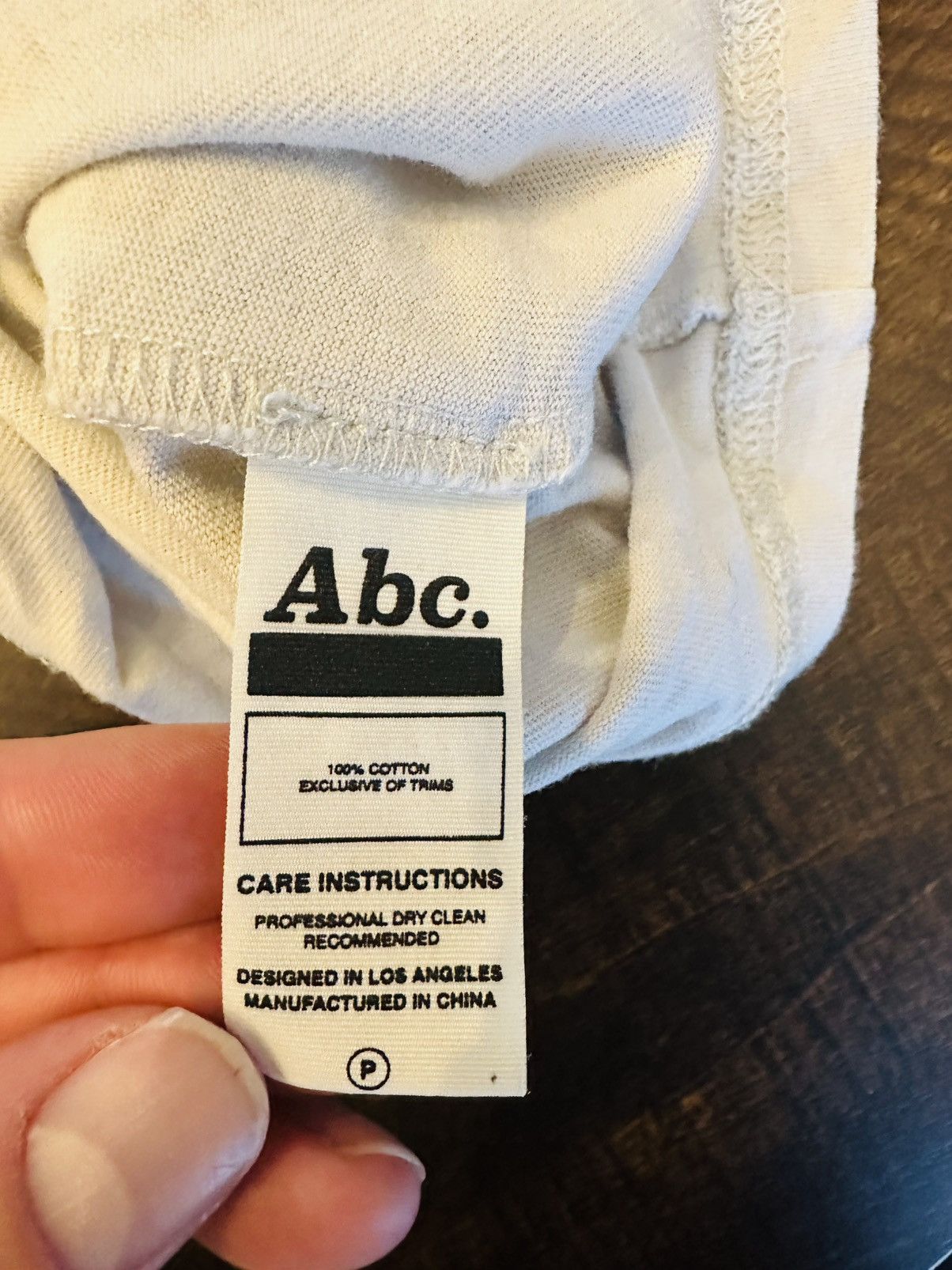 Advisory Board Crystals × Kith Kith x Advisory Board Crystals ABC Holo Logo T-shirt Size XS Size US XS / EU 42 / 0 - 7 Thumbnail