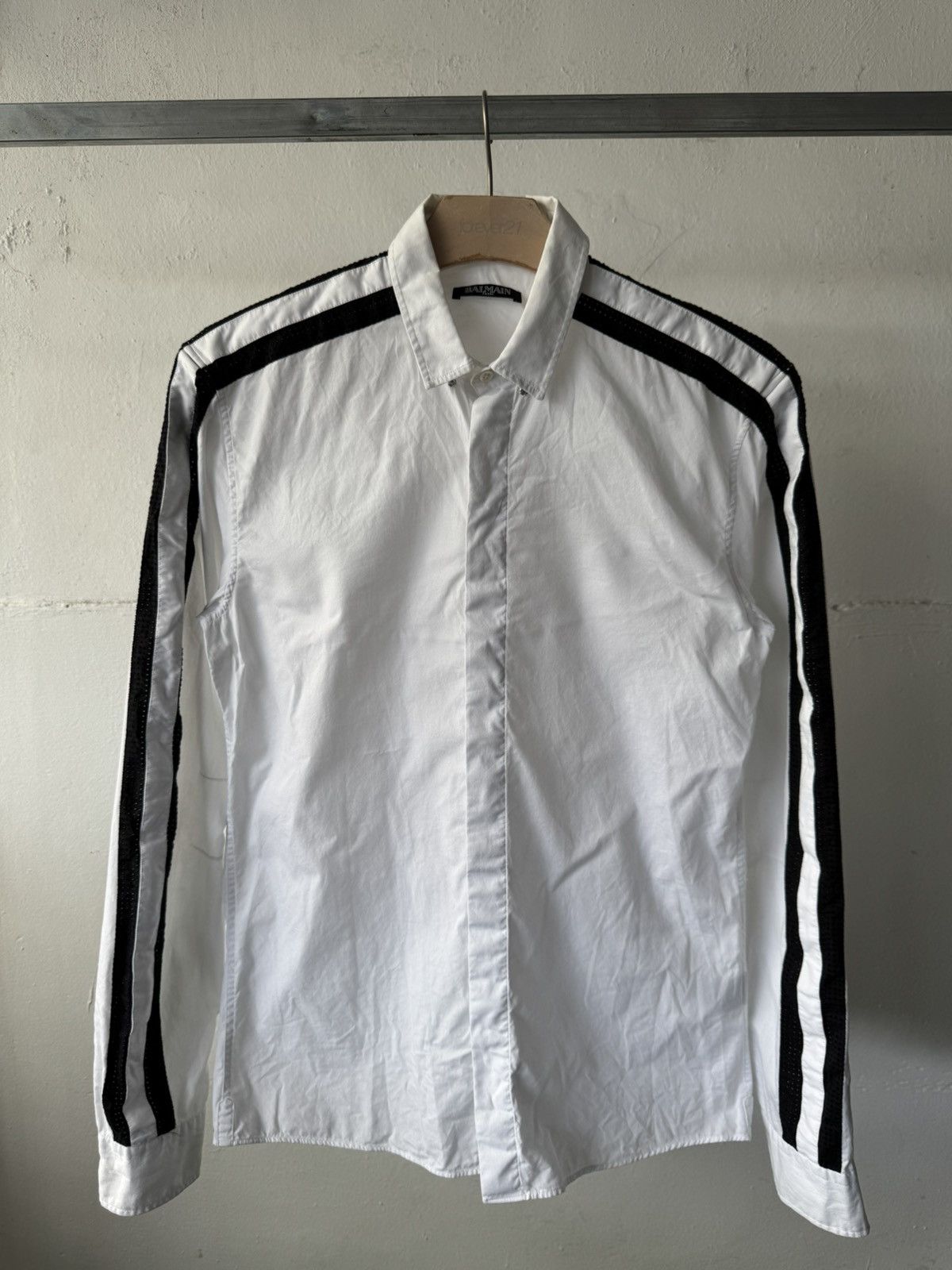 Balmain Balmain Paris Double Black Stripe Button Up Shirt Size US S / EU 44-46 / 1 - 3 Thumbnail