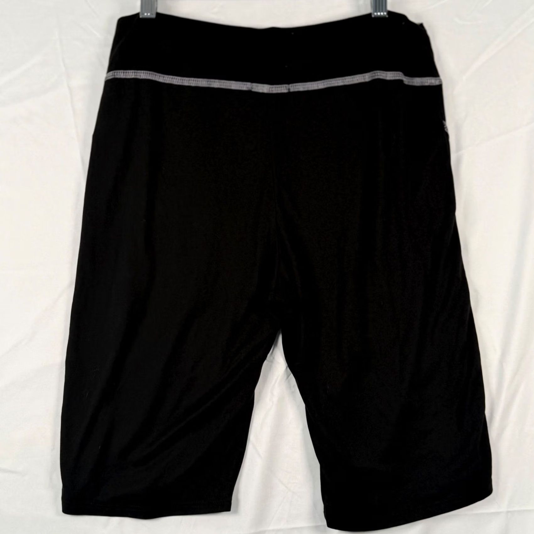Fashion Nova VINTAGE Fashion Nova Womens XL Biker Shorts Black Graphic Limited Edition Streetwear Size 40" / US 18 - 2 Thumbnail