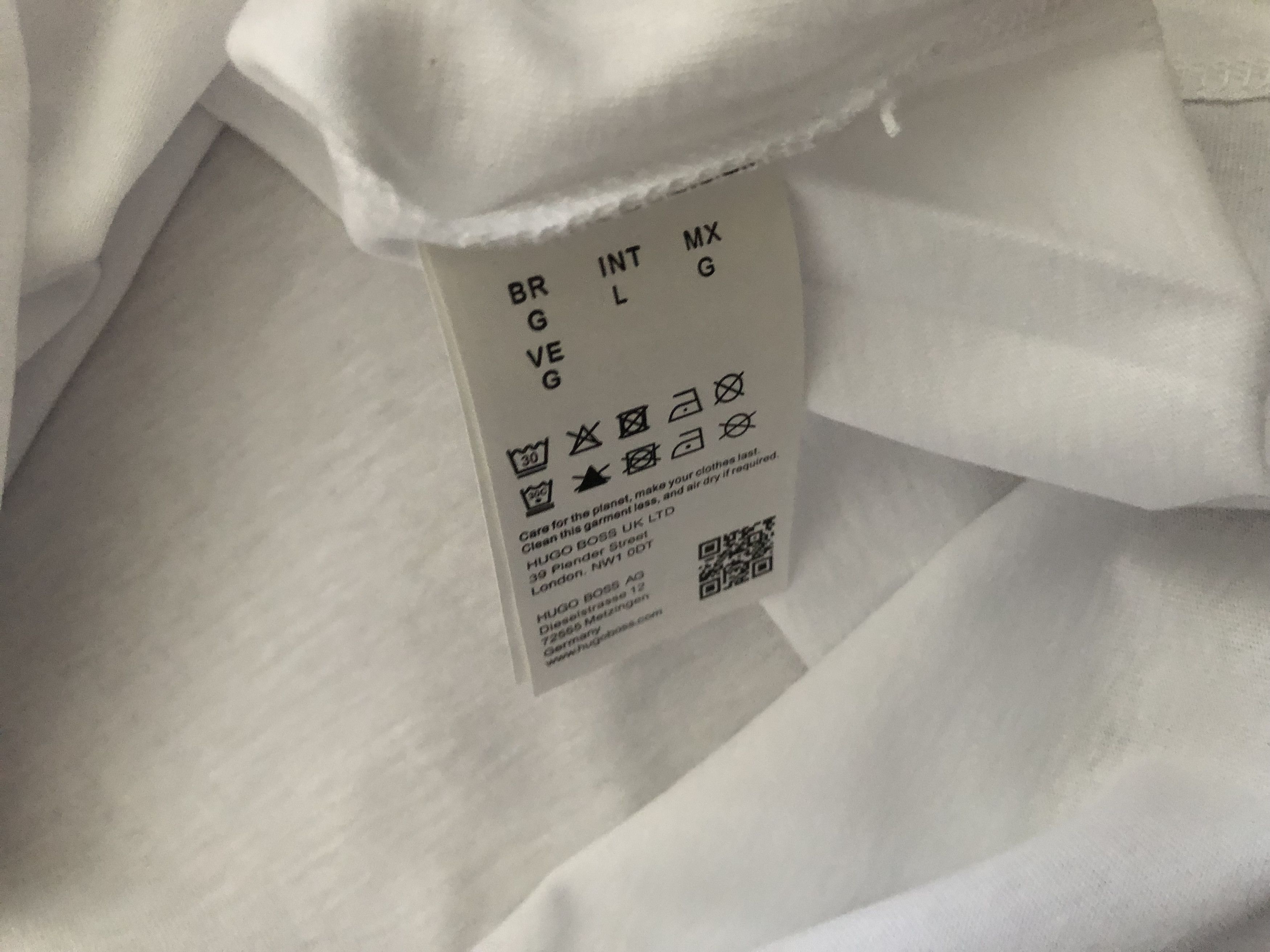 Hugo Boss Hugo Boss T-Shirt Size US L / EU 52-54 / 3 - 4 Thumbnail