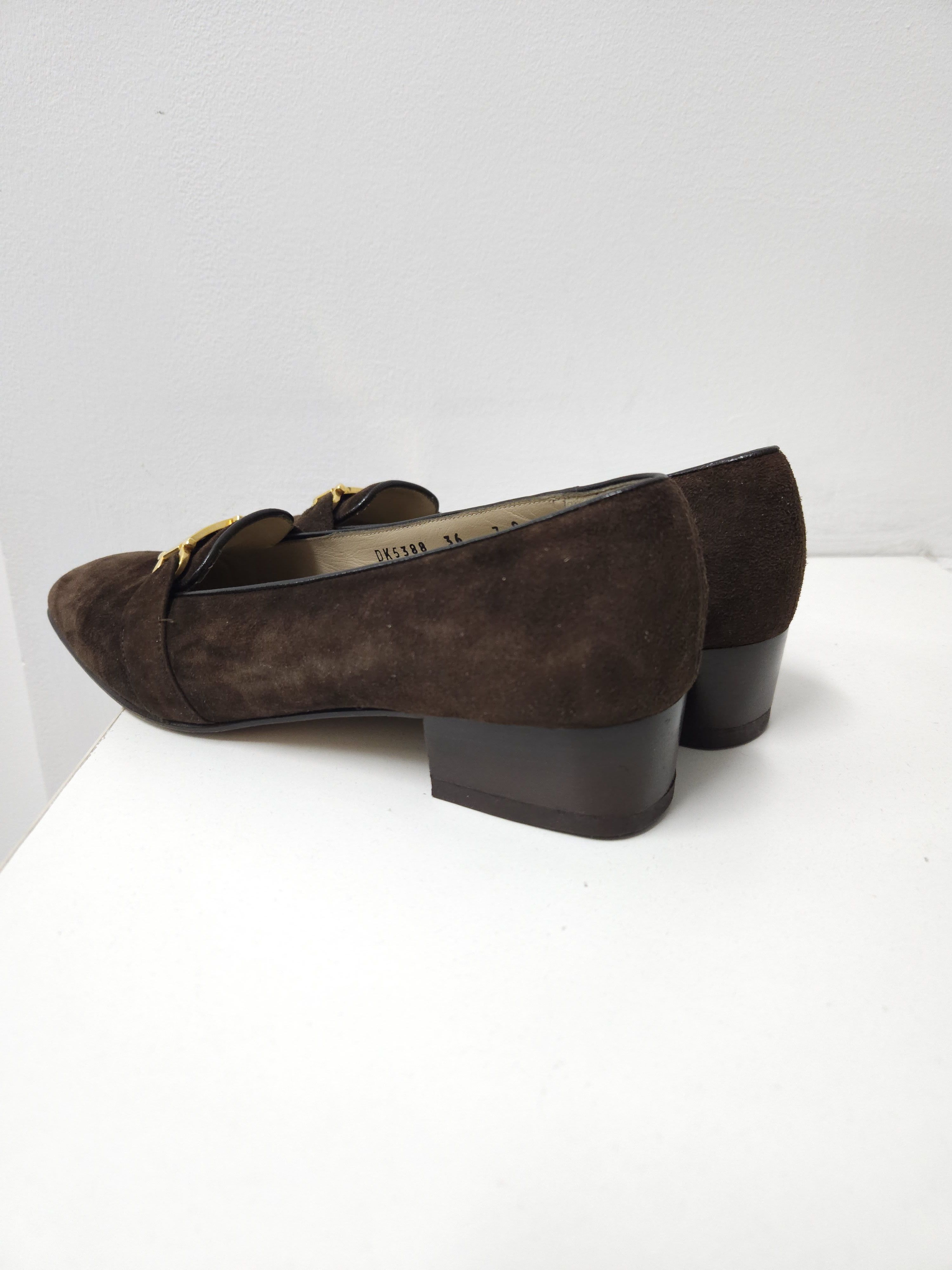 Salvatore Ferragamo Vintage Ferragamo brown suede loafers with gold hardware Size US 7 / IT 37 - 8 Thumbnail