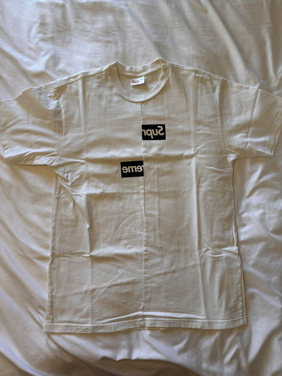 Comme des Garcons SHIRT × Supreme Supreme CDG Split Box Logo Tee Size US M / EU 48-50 / 2 - 2 Thumbnail
