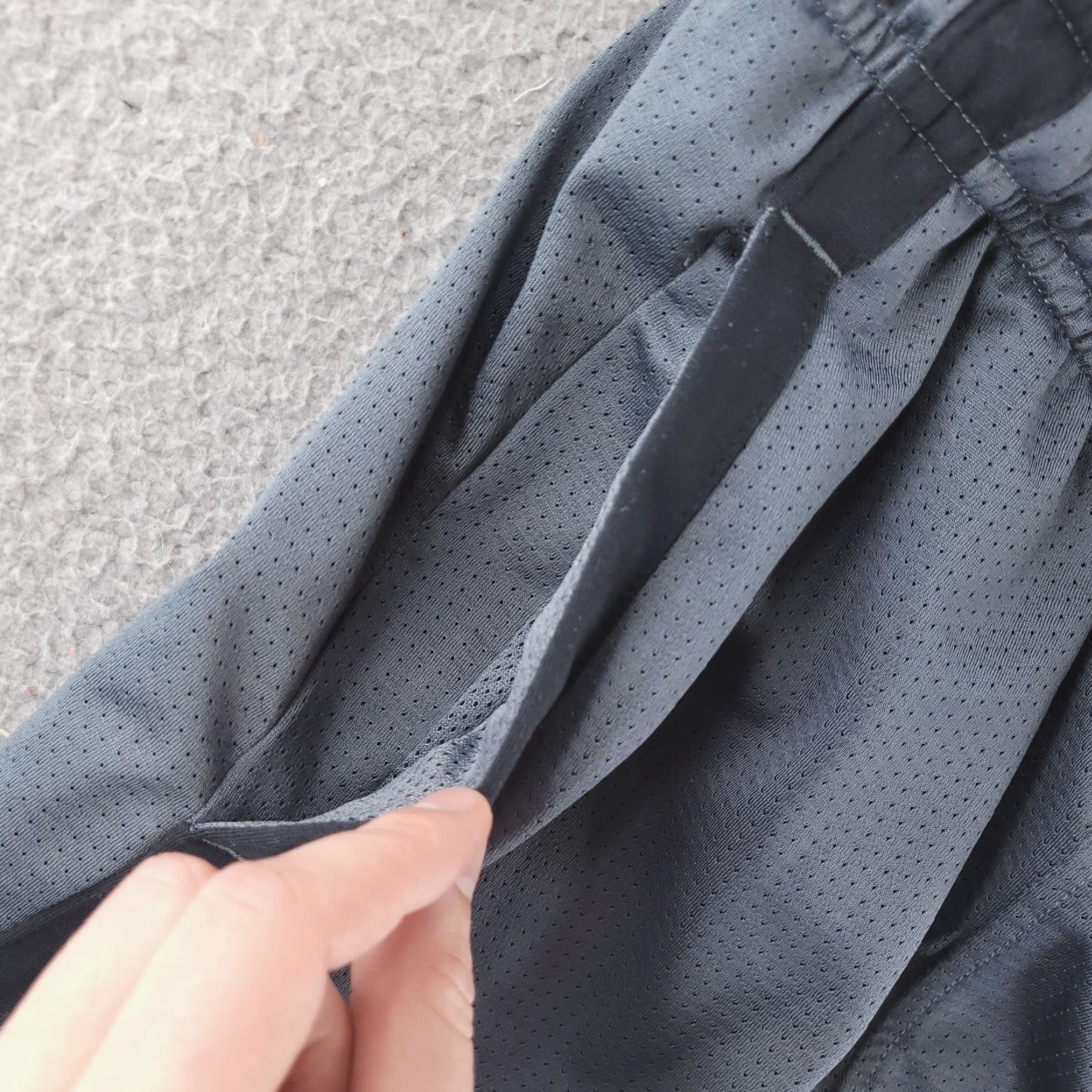 Under Armour Under Armour Shorts Mens S Gray Basketball Heat Gear Running Gym Athletic Activewear Mens Size US 28 / EU 44 - 5 Thumbnail