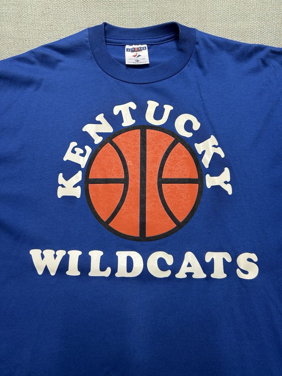 Vintage Vtg t shirt university of Kentucky wildcats basketball XL Size US XL / EU 56 / 4 - 2 Thumbnail