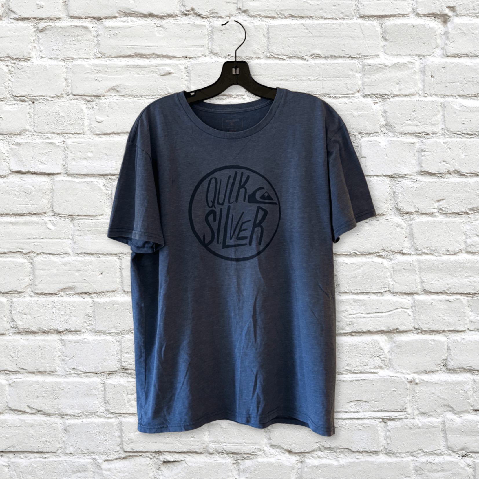 Quiksilver Quiksilver Blue Graphic T-Shirt Size US L / EU 52-54 / 3 - 1 Thumbnail