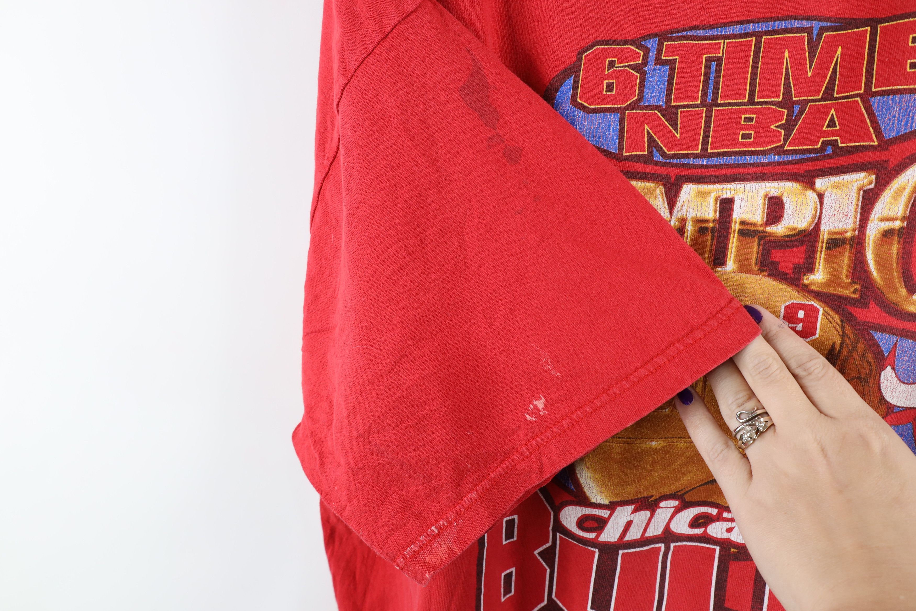 Vintage Vintage 90s Michael Jordan Chicago Bulls Basketball T-Shirt Size US XL / EU 56 / 4 - 6 Thumbnail