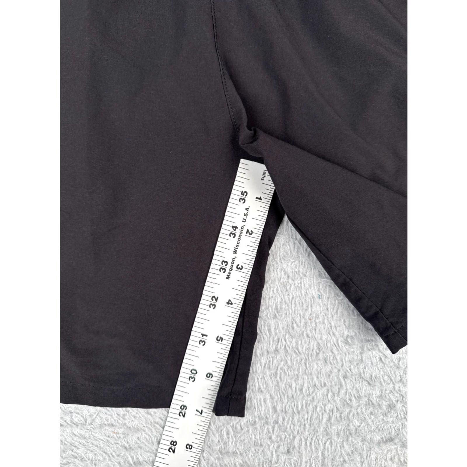 Vintage Columbia Women's Skort Small Black Nylon Shorts Omni-Shield Hiking Activewear Size 28" / US 6 / IT 42 - 6 Thumbnail