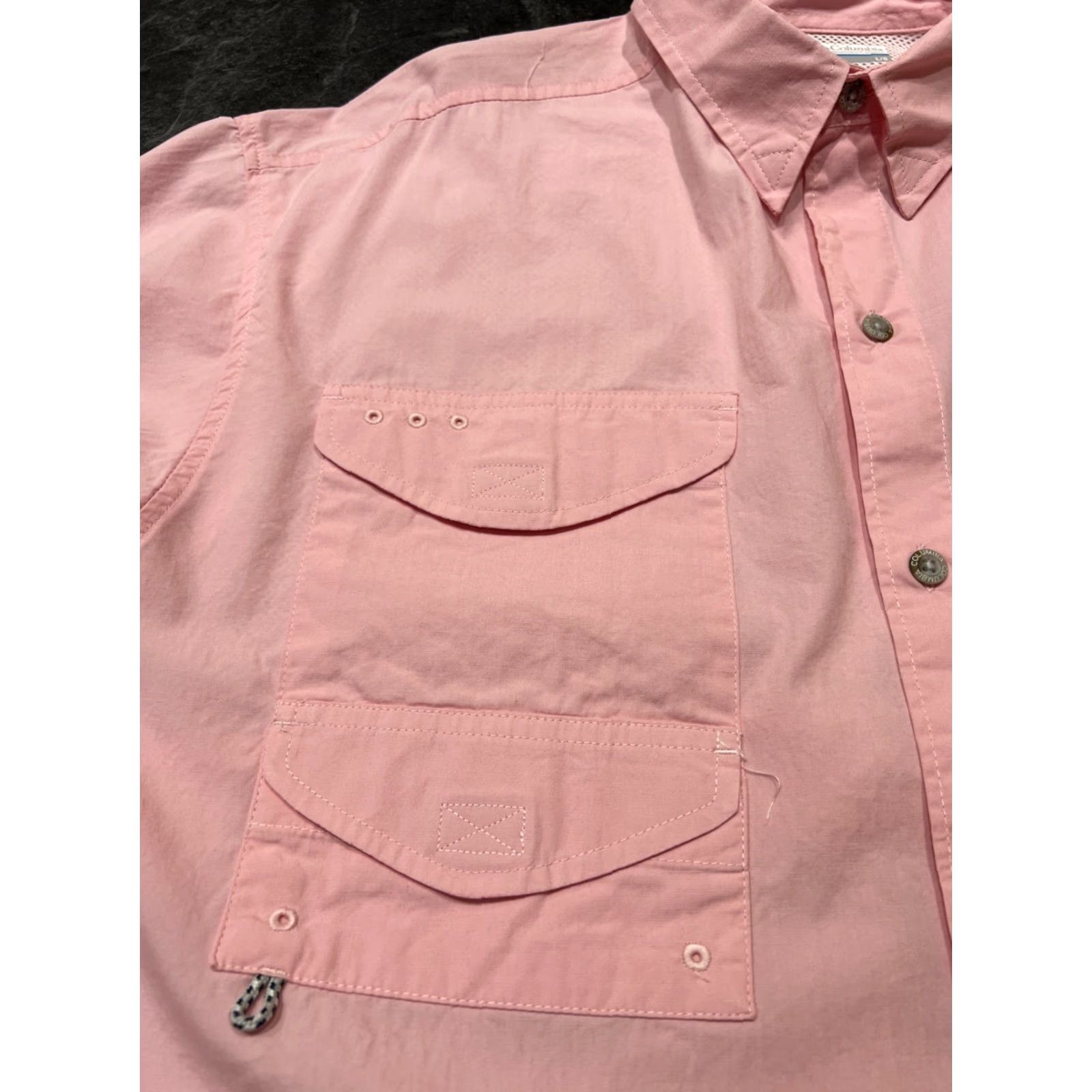 Pinko Columbia PFG Outdoor Fishing Shirt Mens L Pink Short Sleeve Button-Up Omni-Shade Lightweight Size US L / EU 52-54 / 3 - 4 Thumbnail