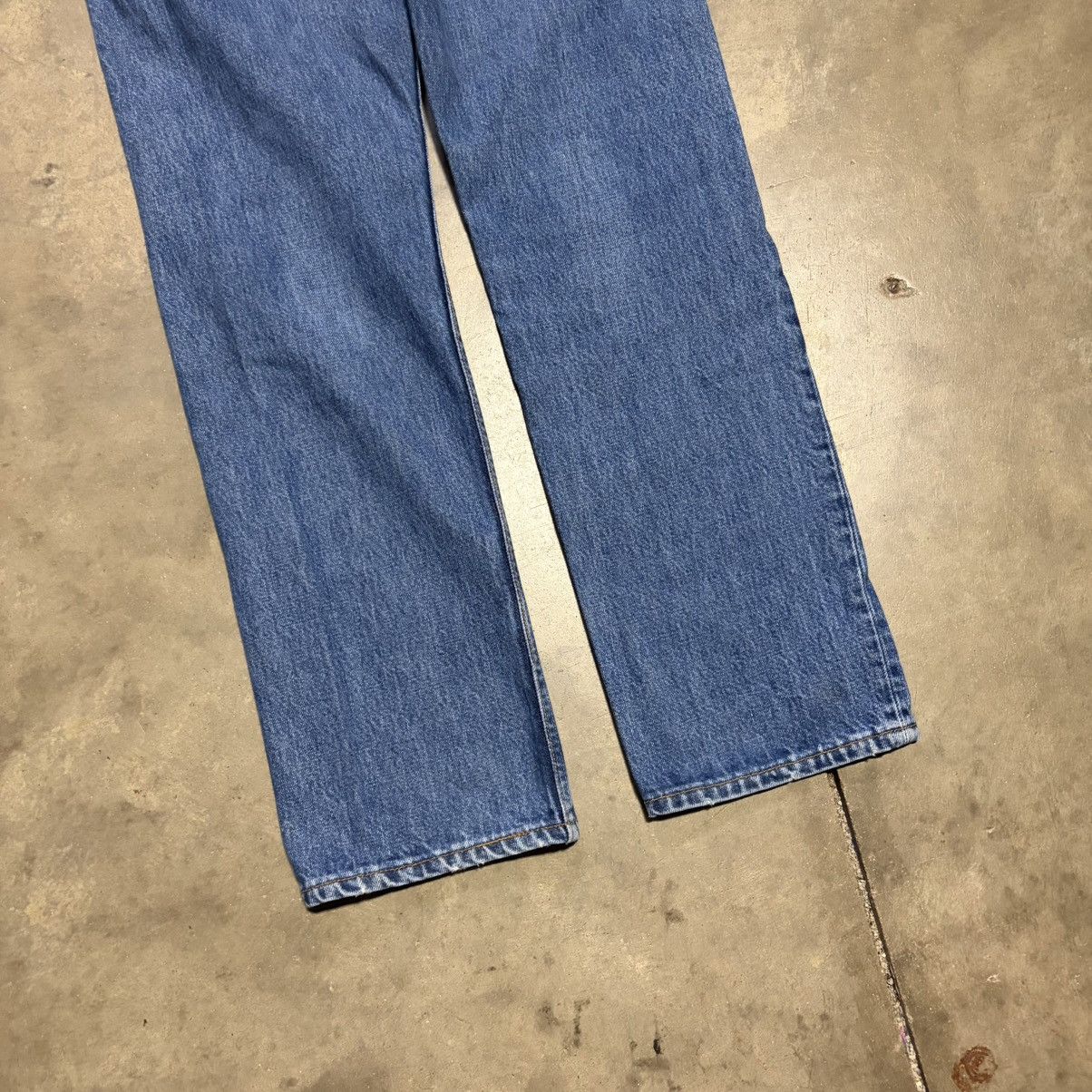 Levi's Vintage Levis 501 Straight Fit Jeans Button Fly Fade 90s USA Size US 33 - 8 Thumbnail