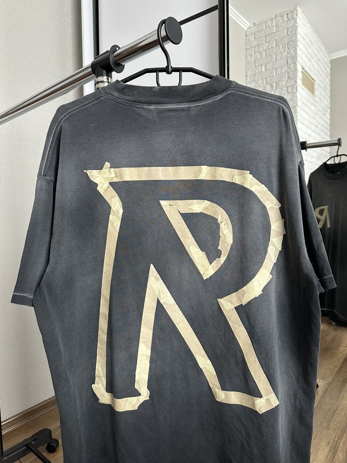 Represent Clo. Represent Clo T-Shirt Tee Big Logo Faded Size US M / EU 48-50 / 2 - 4 Thumbnail