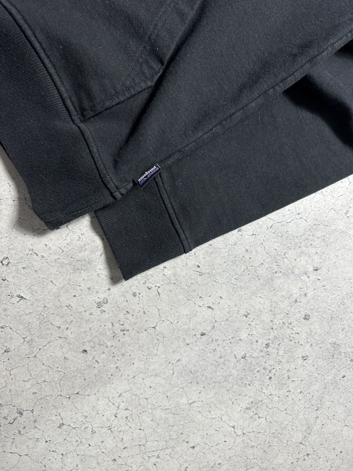 Patagonia Patagonia Big Logo Hoodie Black Size M Size US M / EU 48-50 / 2 - 3 Thumbnail